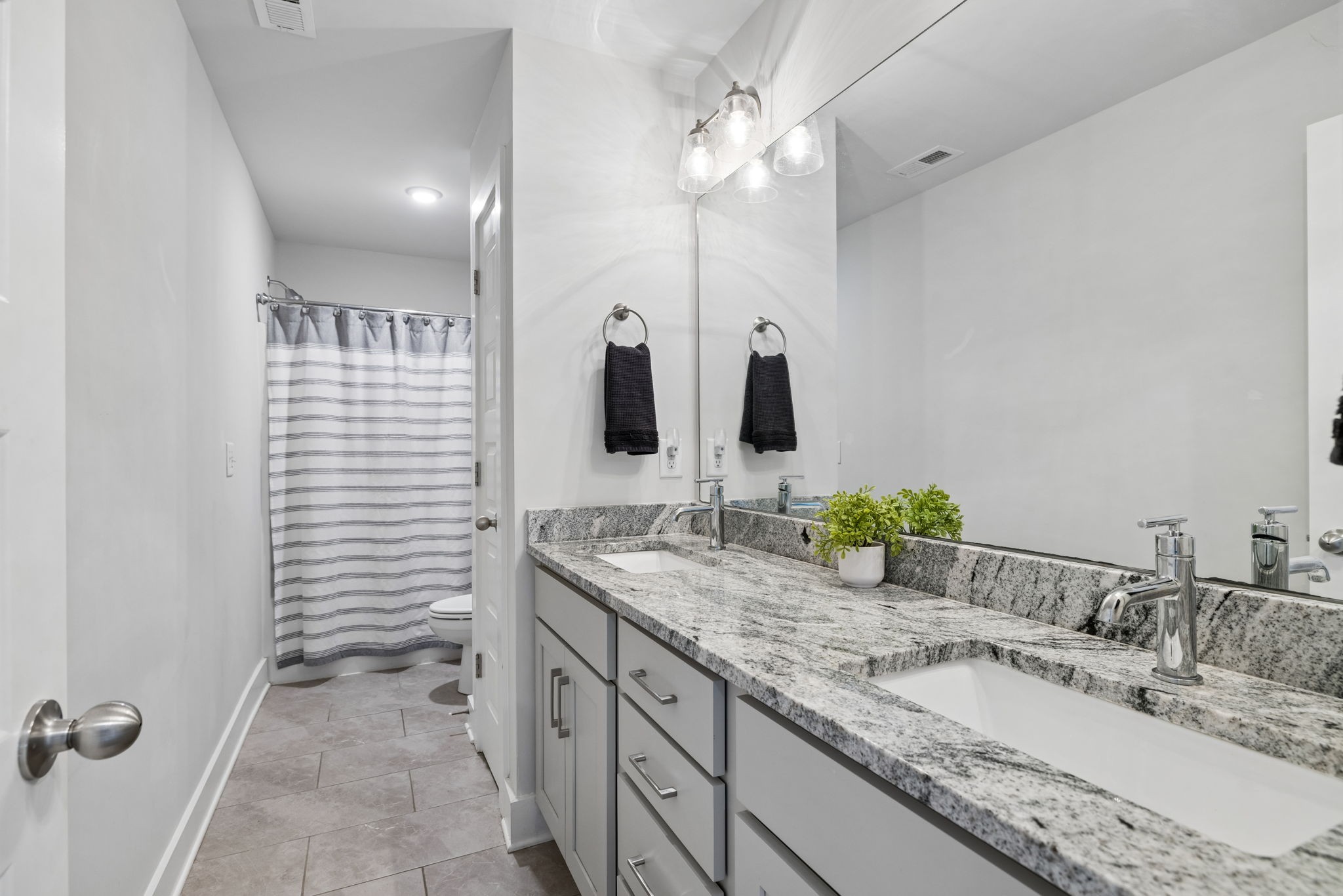 5153 Vinnie Dell Dr Property Photo 36