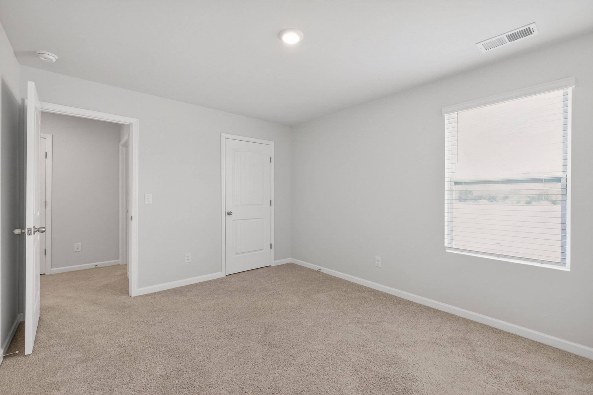 122 William Dylan Dr Property Photo 33