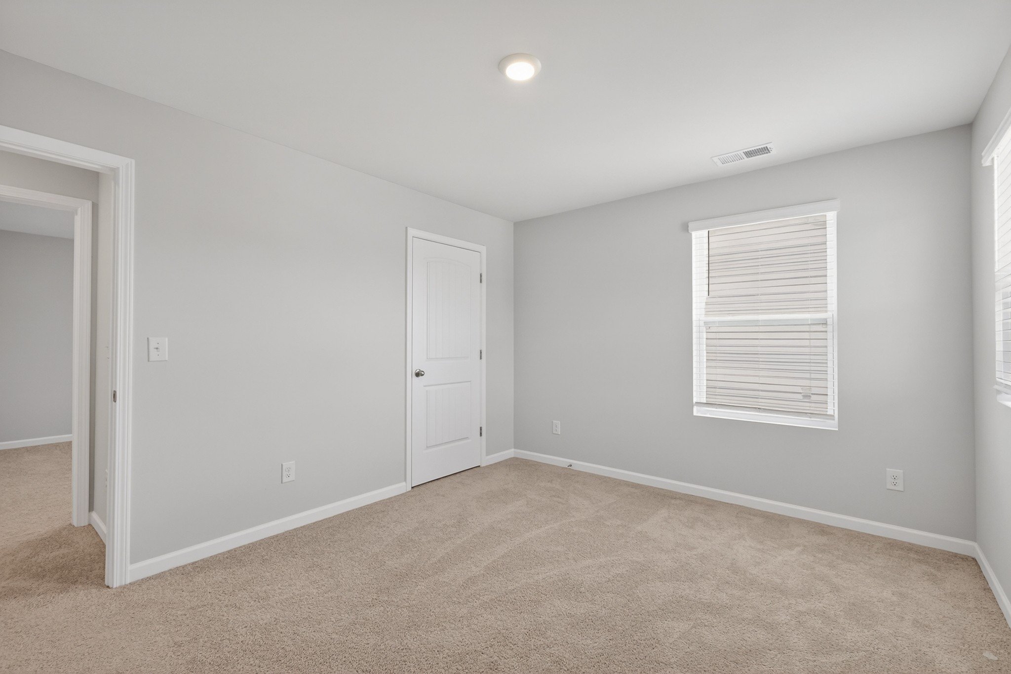 122 William Dylan Dr Property Photo 38