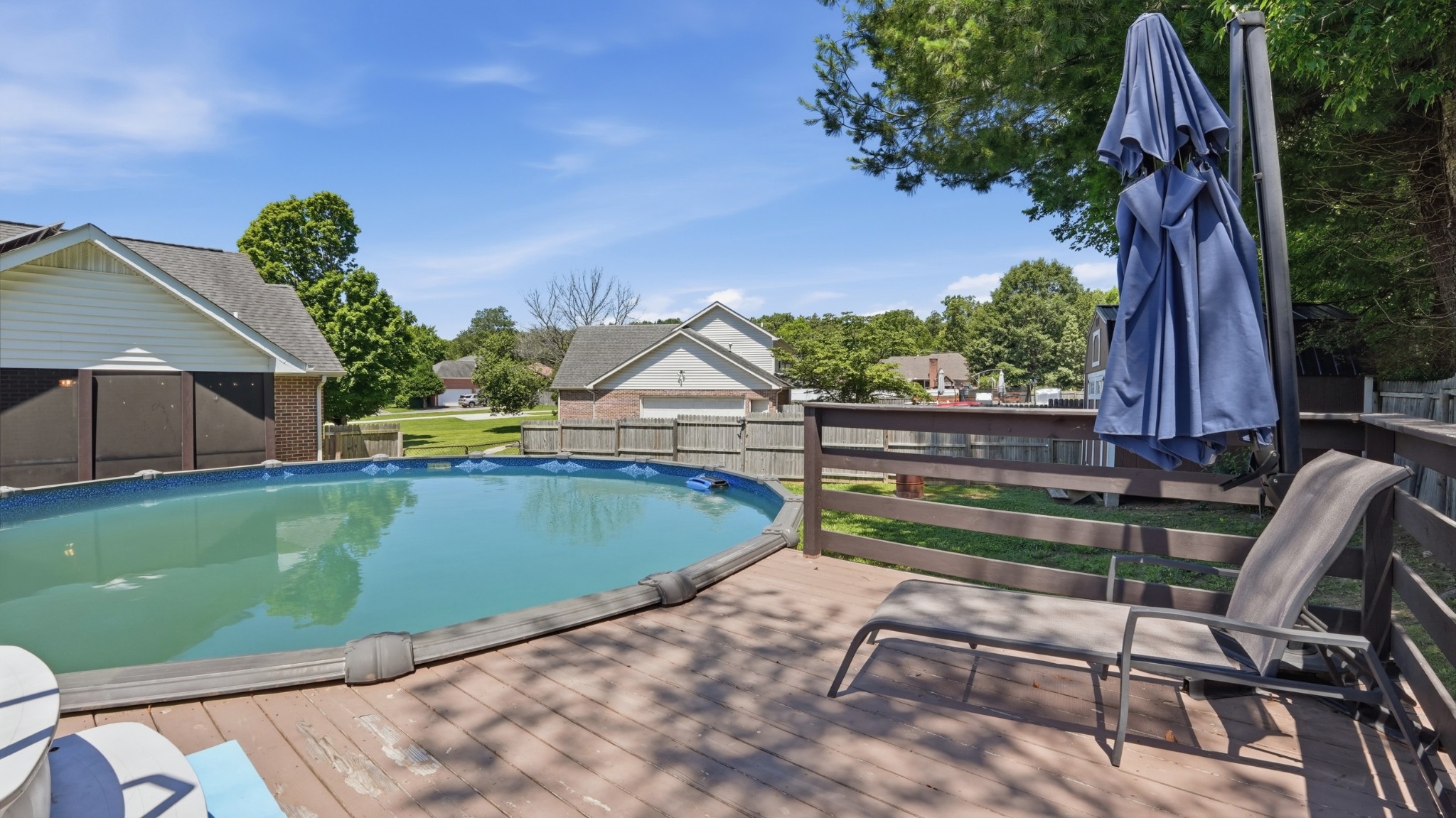 113 Provins Dr Property Photo 44