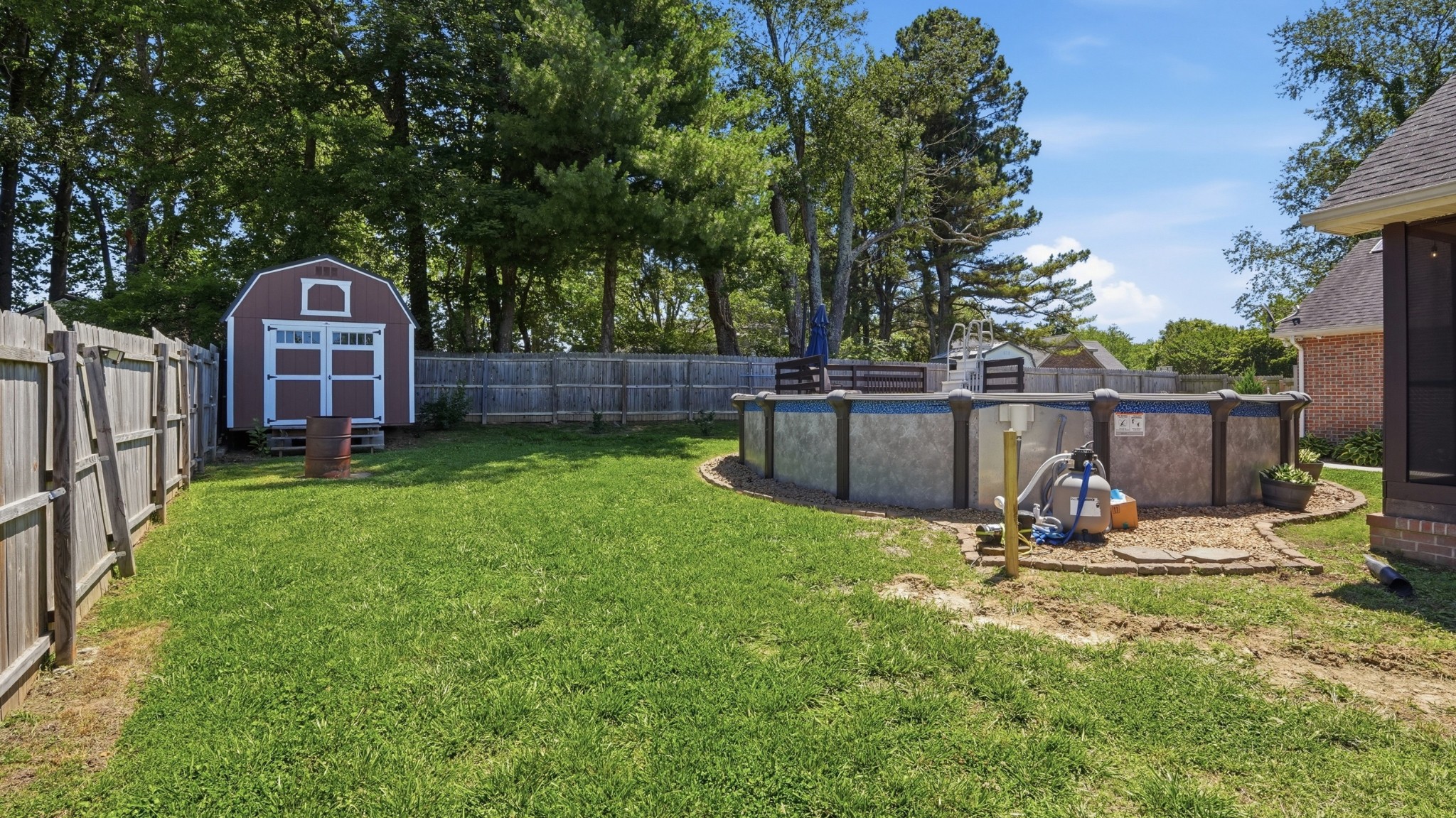 113 Provins Dr Property Photo 46