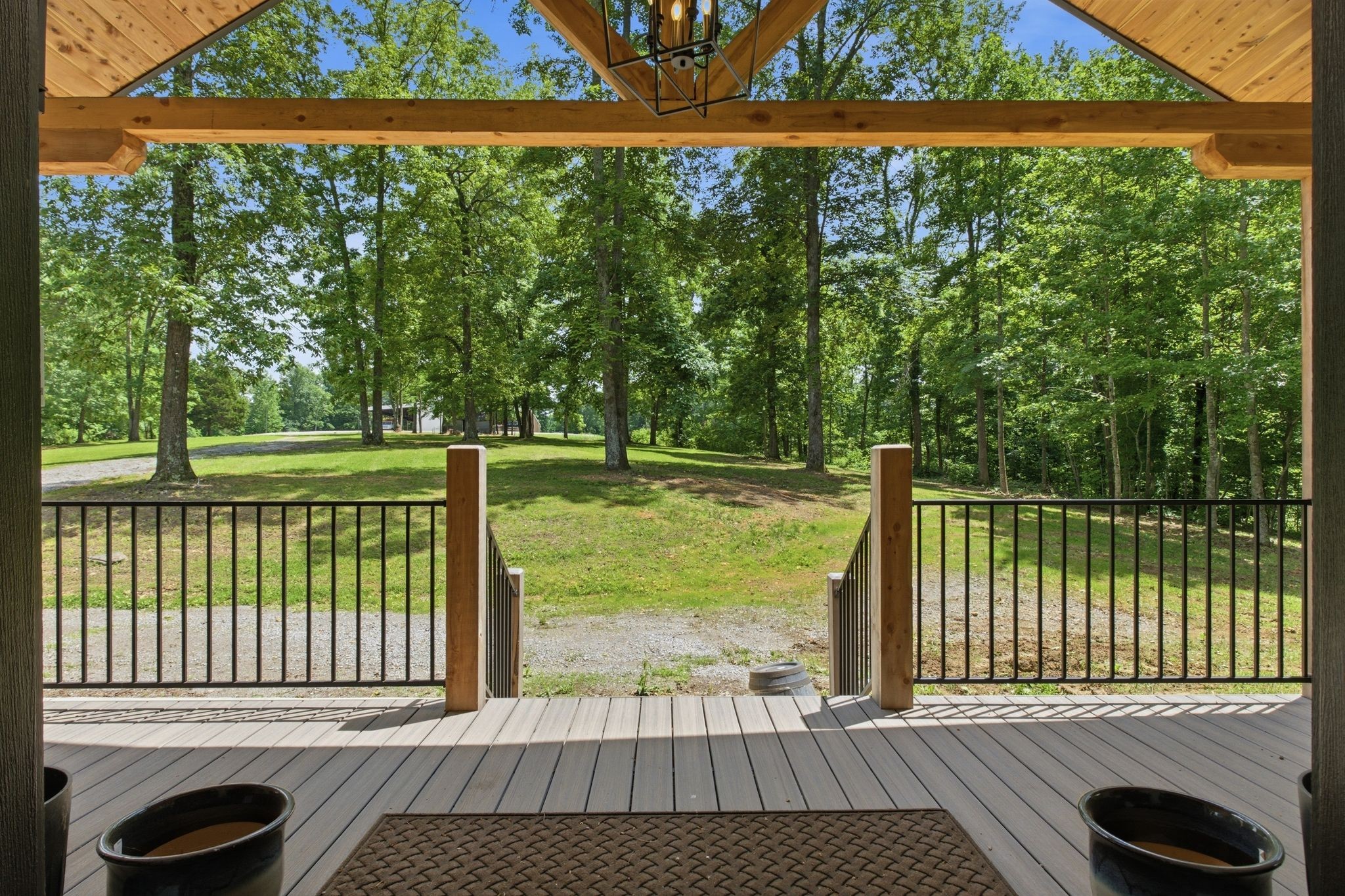 925 Sumac Rd Property Photo 6