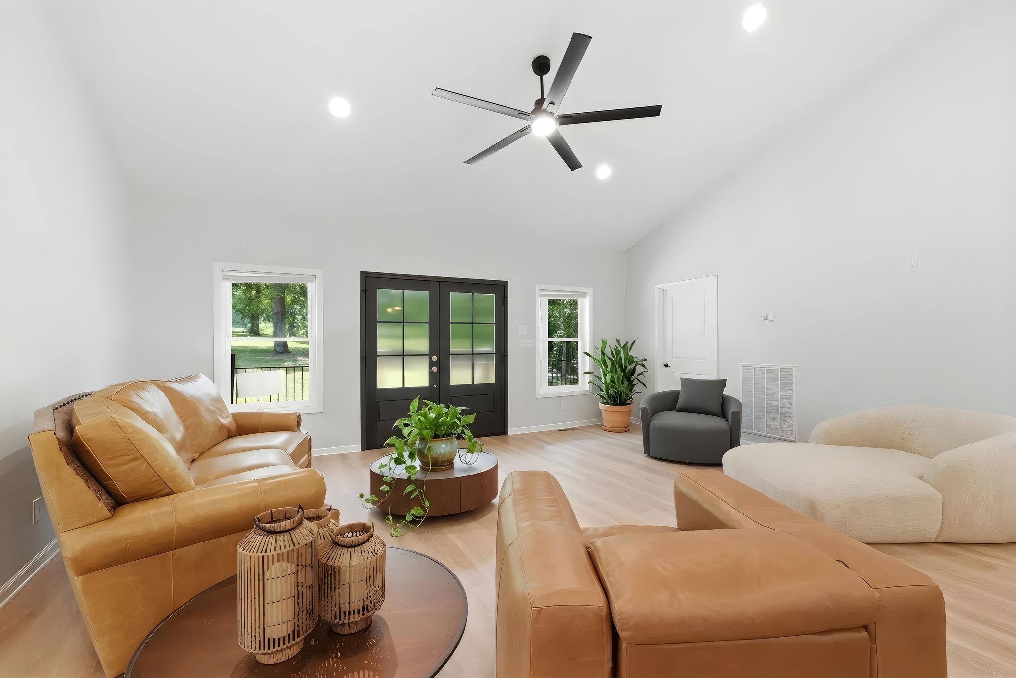 925 Sumac Rd Property Photo 10