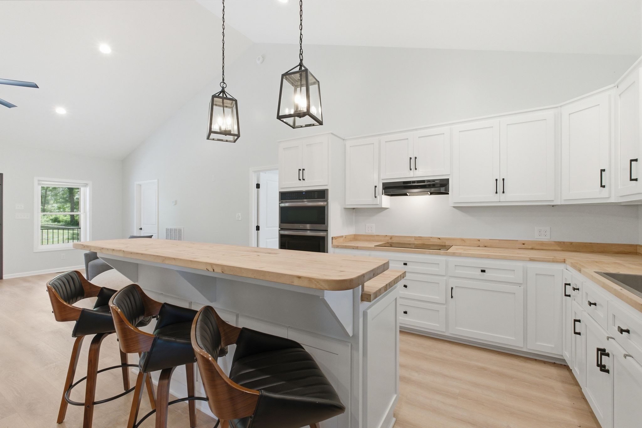 925 Sumac Rd Property Photo 14