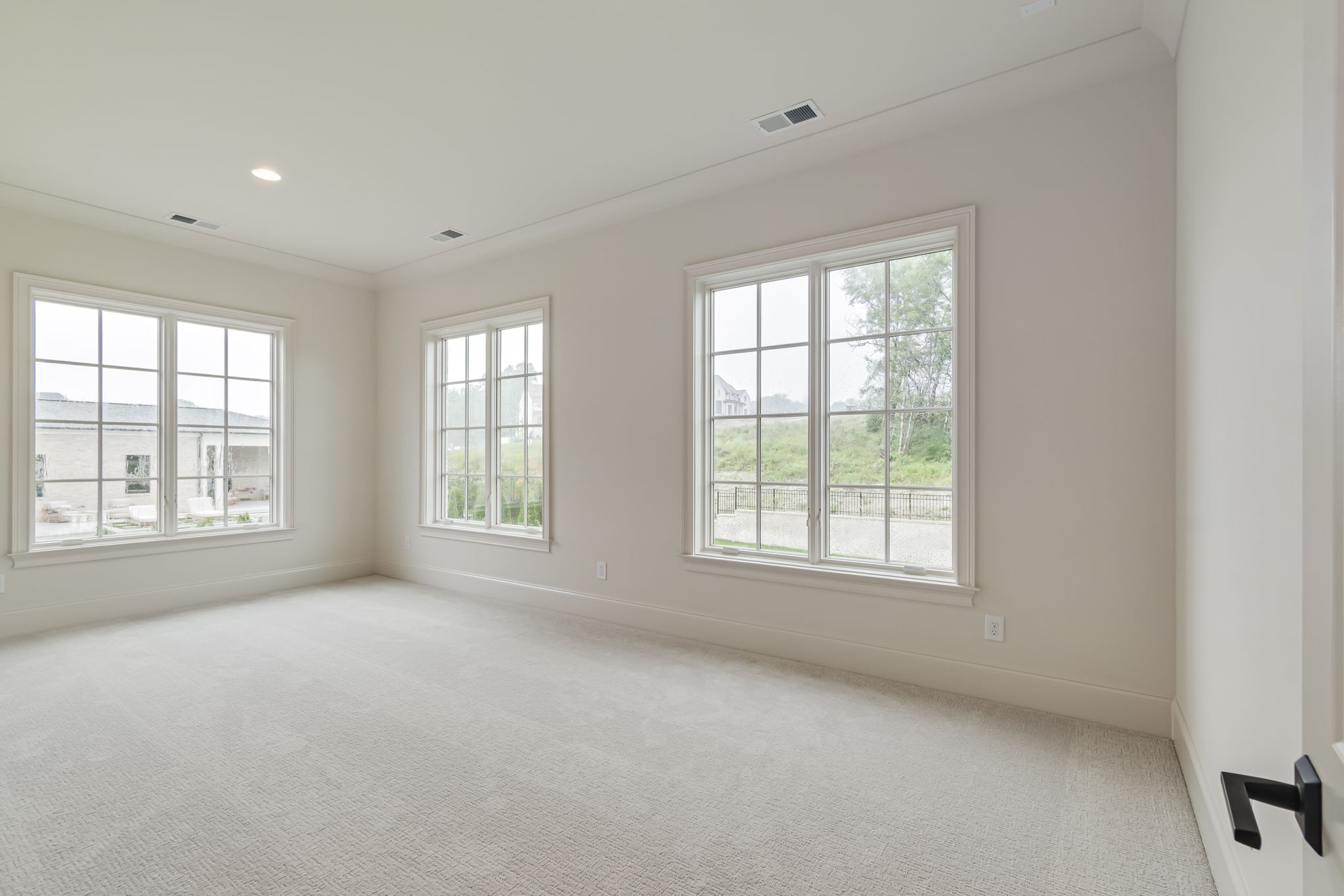 1707 Southwick Dr Property Photo 31
