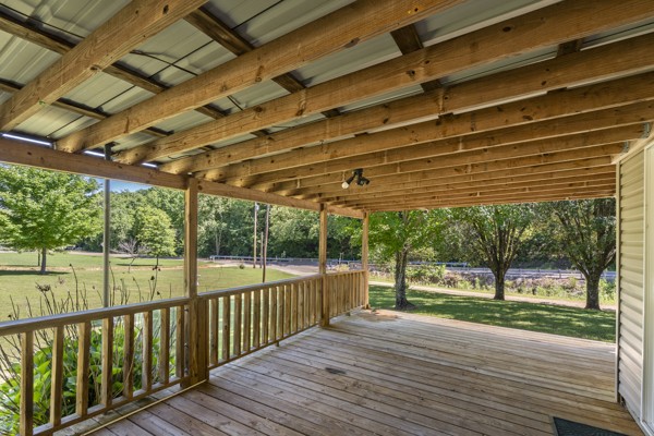 1110 King Rd Property Photo 1