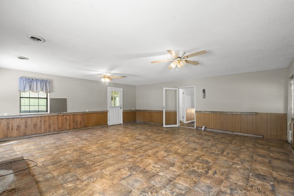 1110 King Rd Property Photo 20