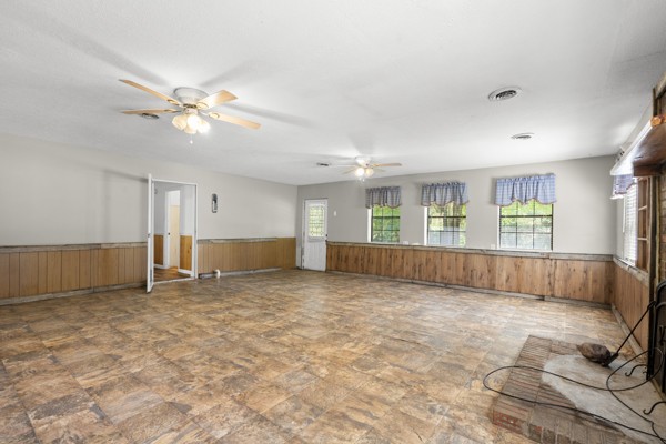 1110 King Rd Property Photo 21