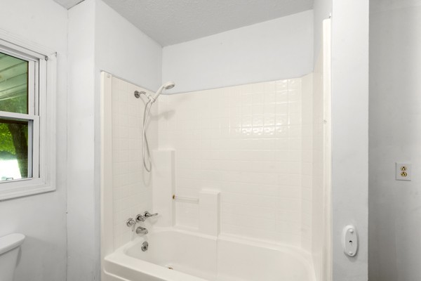 1110 King Rd Property Photo 24