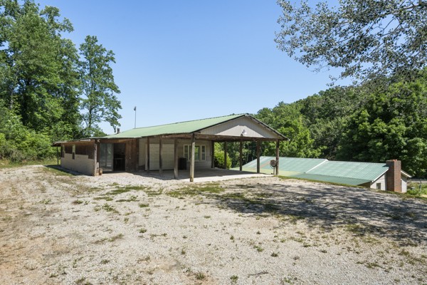 1110 King Rd Property Photo 33