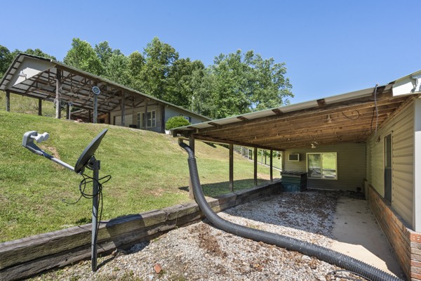 1110 King Rd Property Photo 36