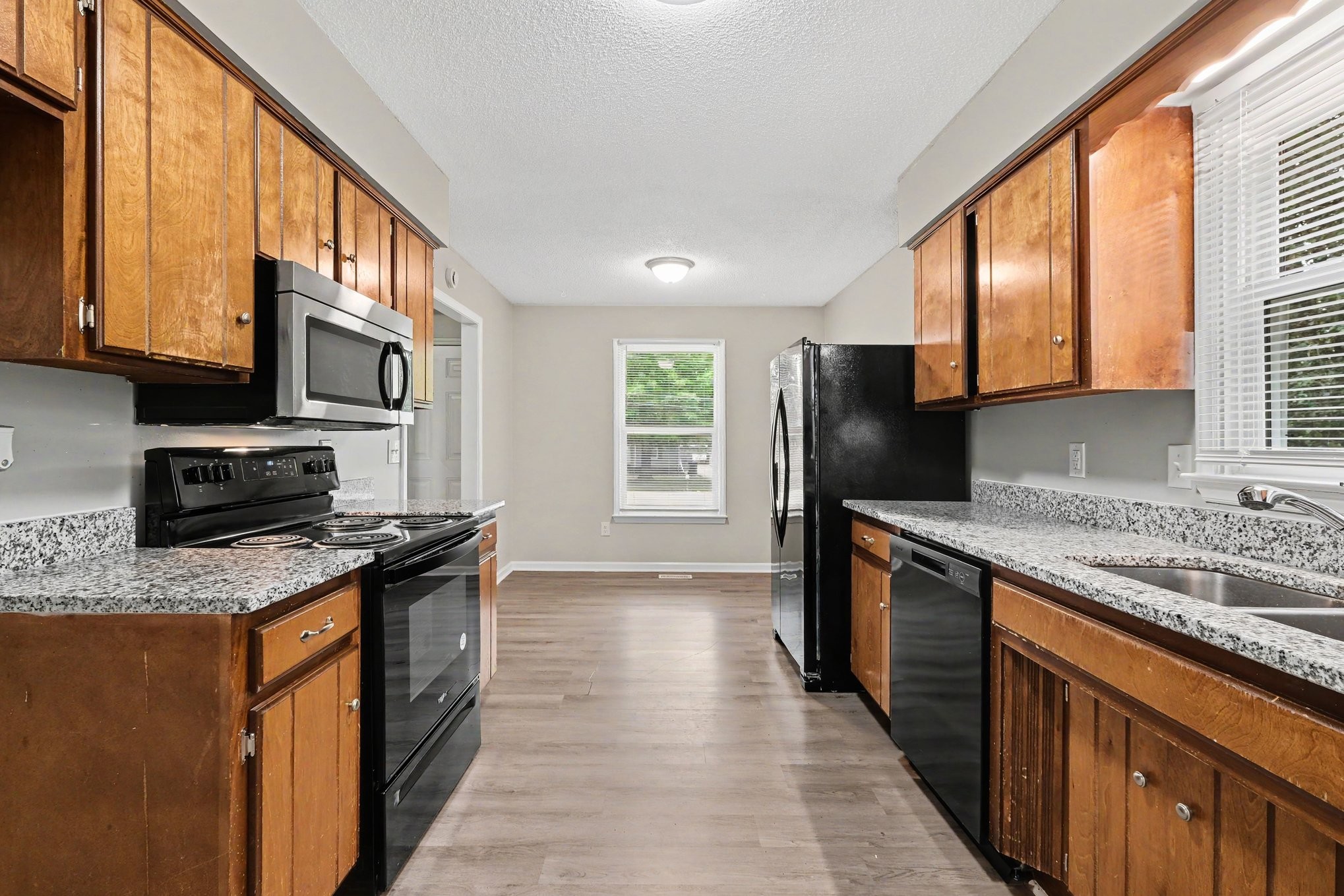2011 Sugartree Dr Property Photo 7