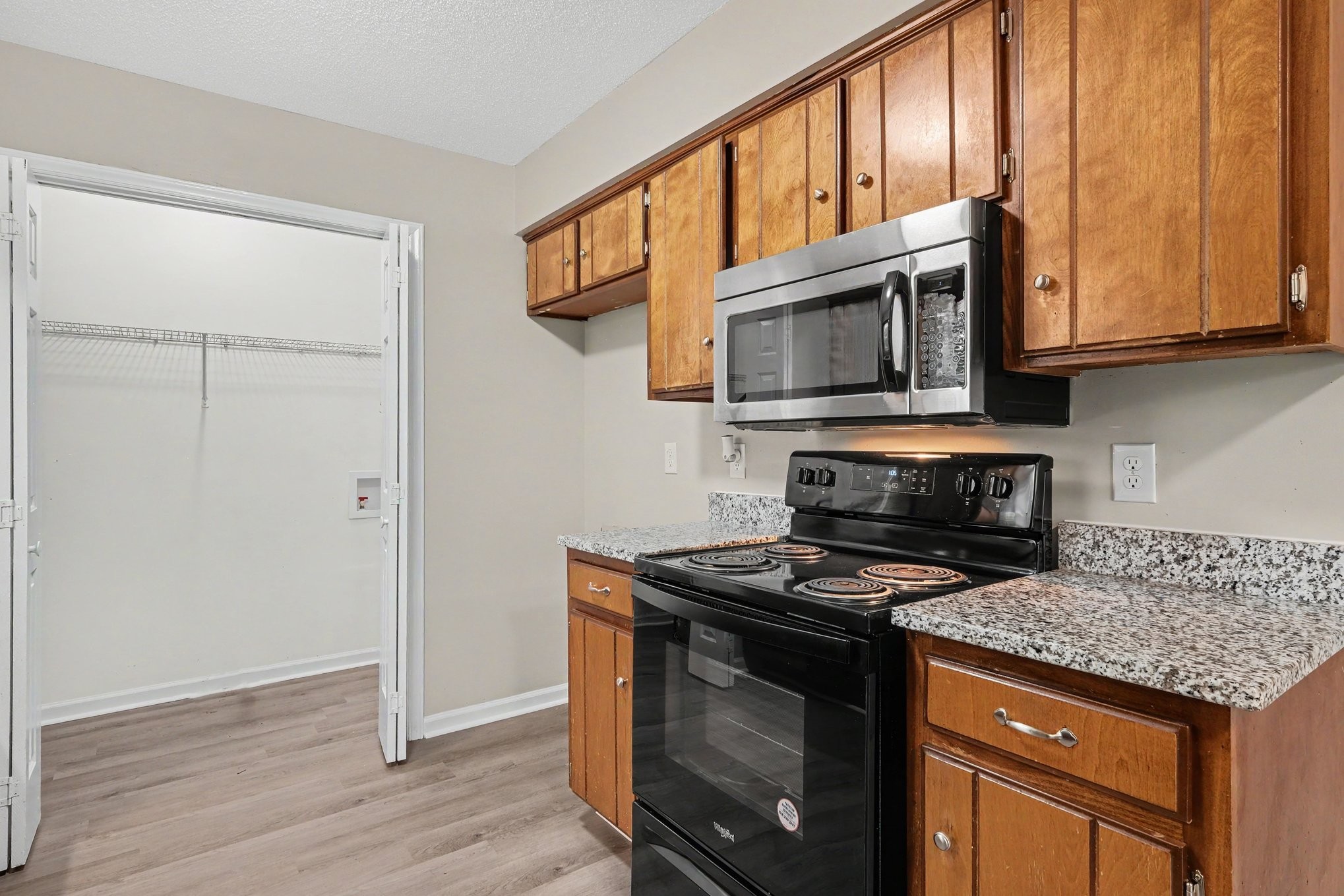 2011 Sugartree Dr Property Photo 8