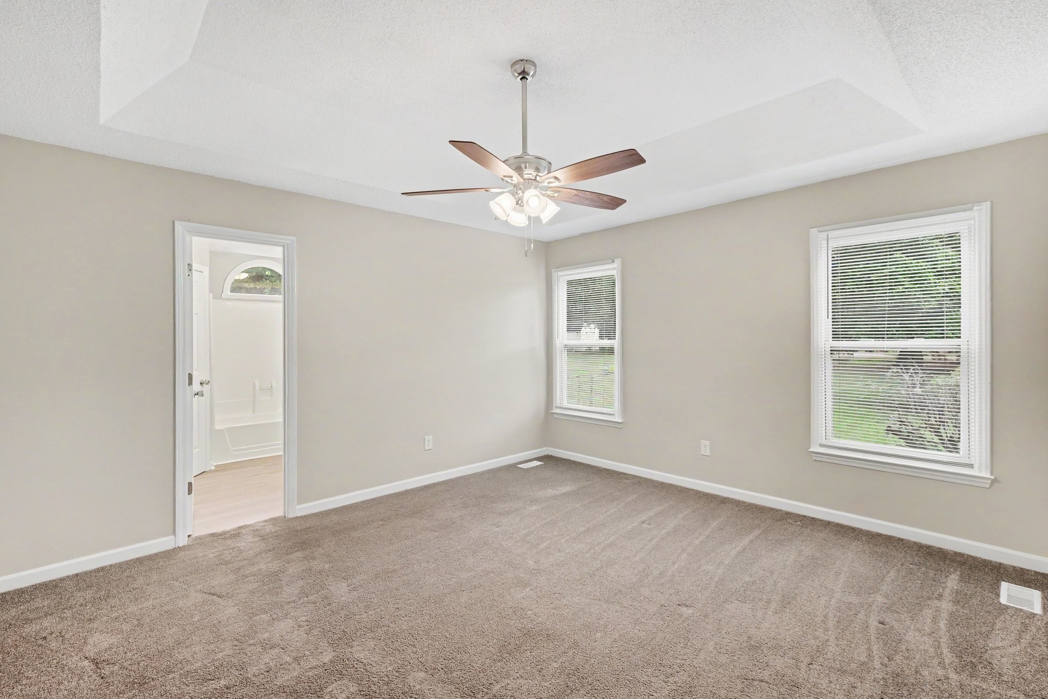 2011 Sugartree Dr Property Photo 9