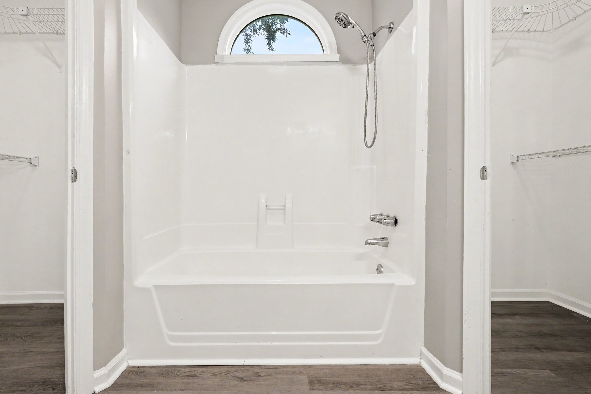 2011 Sugartree Dr Property Photo 13