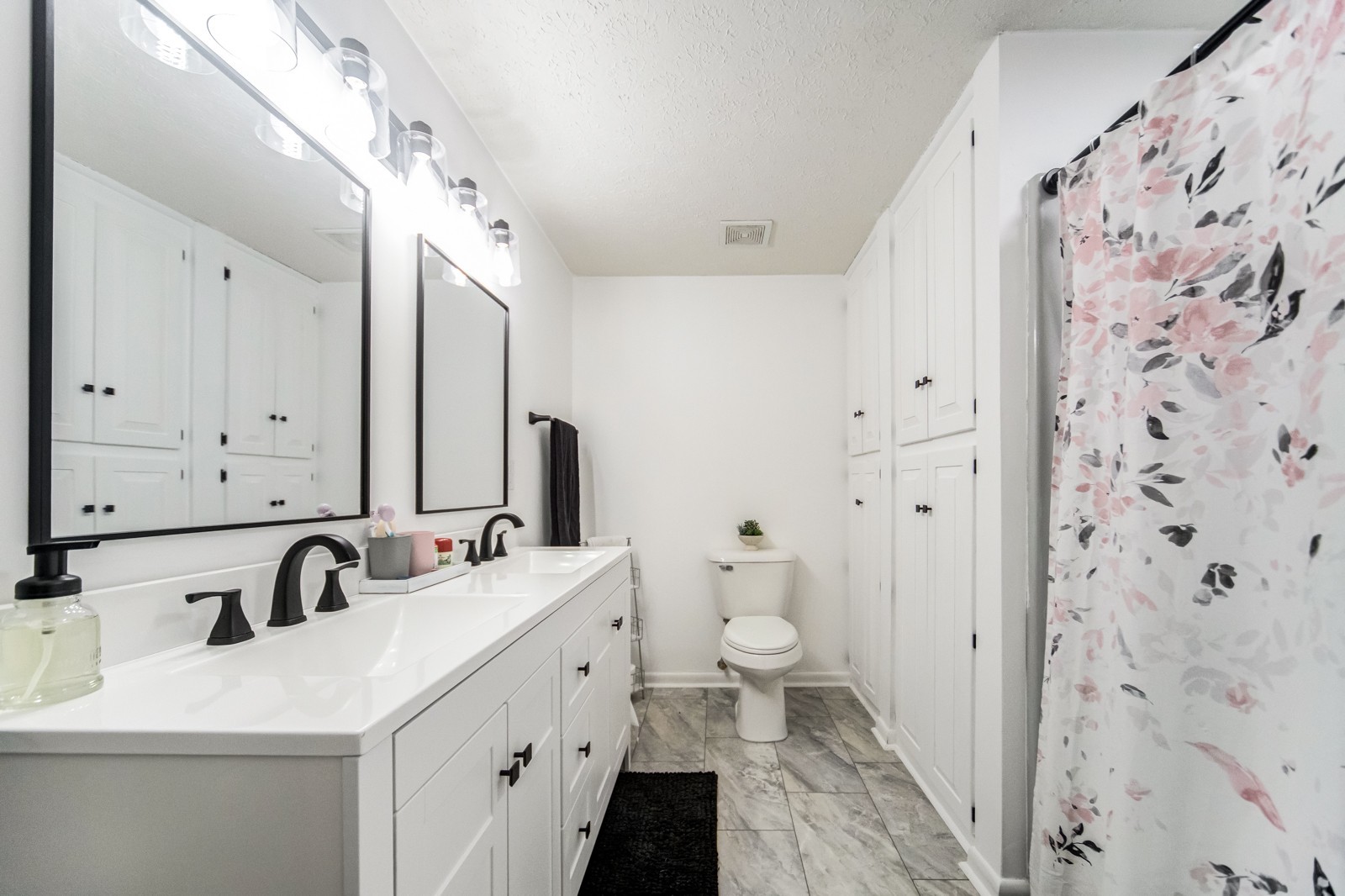 416 Wadebrook Dr Property Photo 42