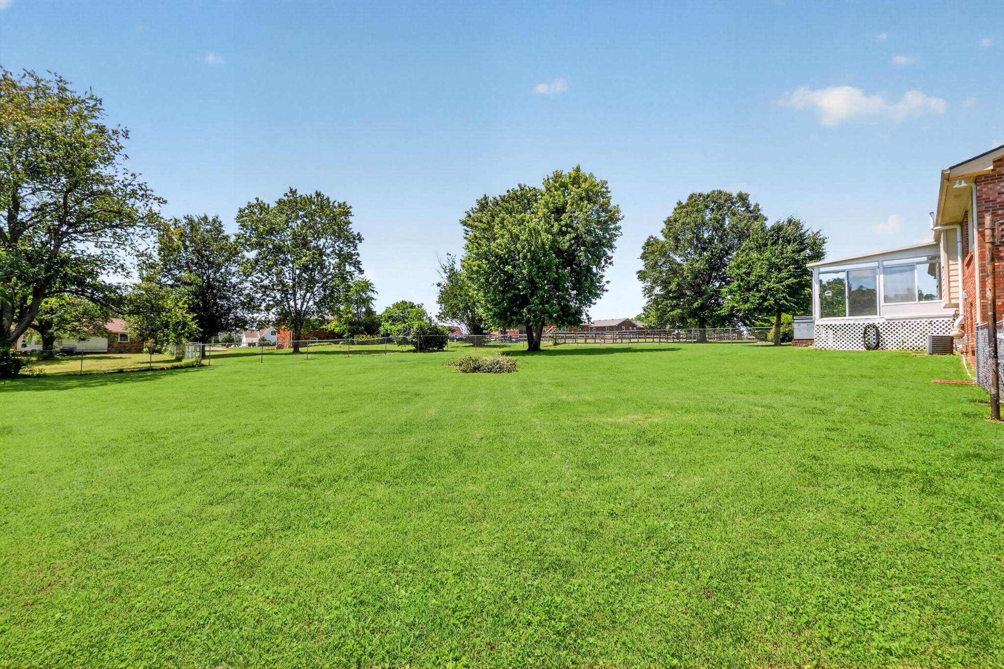 416 Wadebrook Dr Property Photo 49