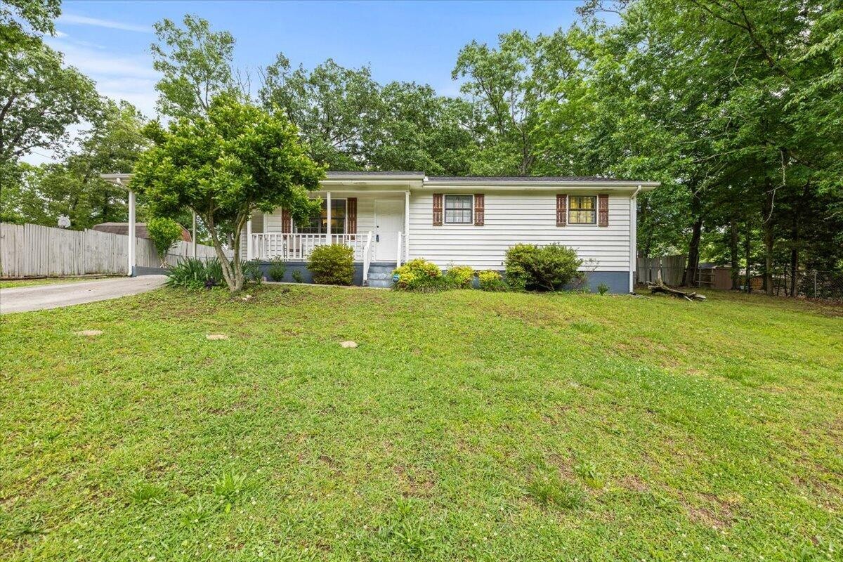 4050 Village Drive Property Photo 1