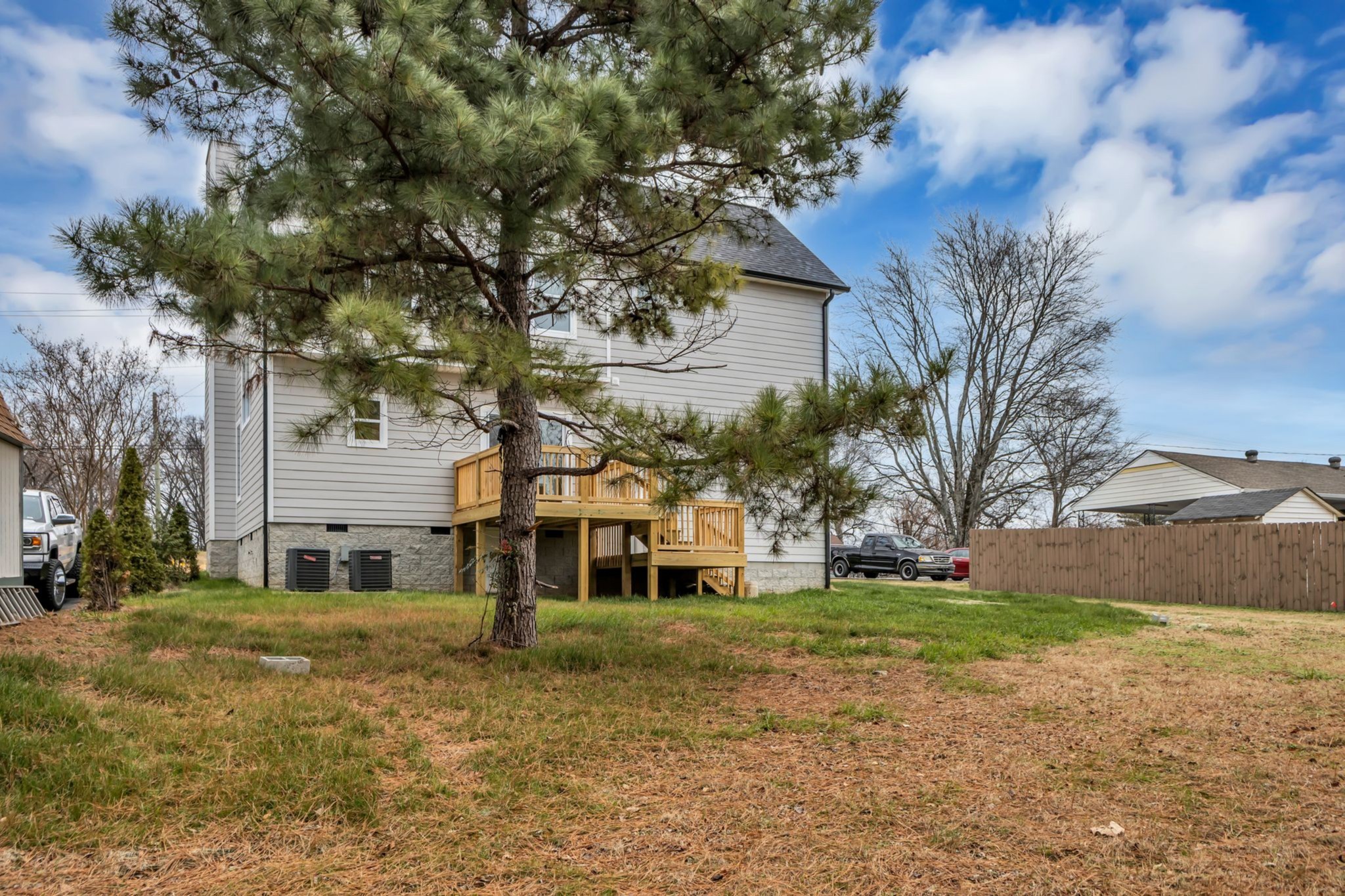 209 Luna Dr Property Photo 34