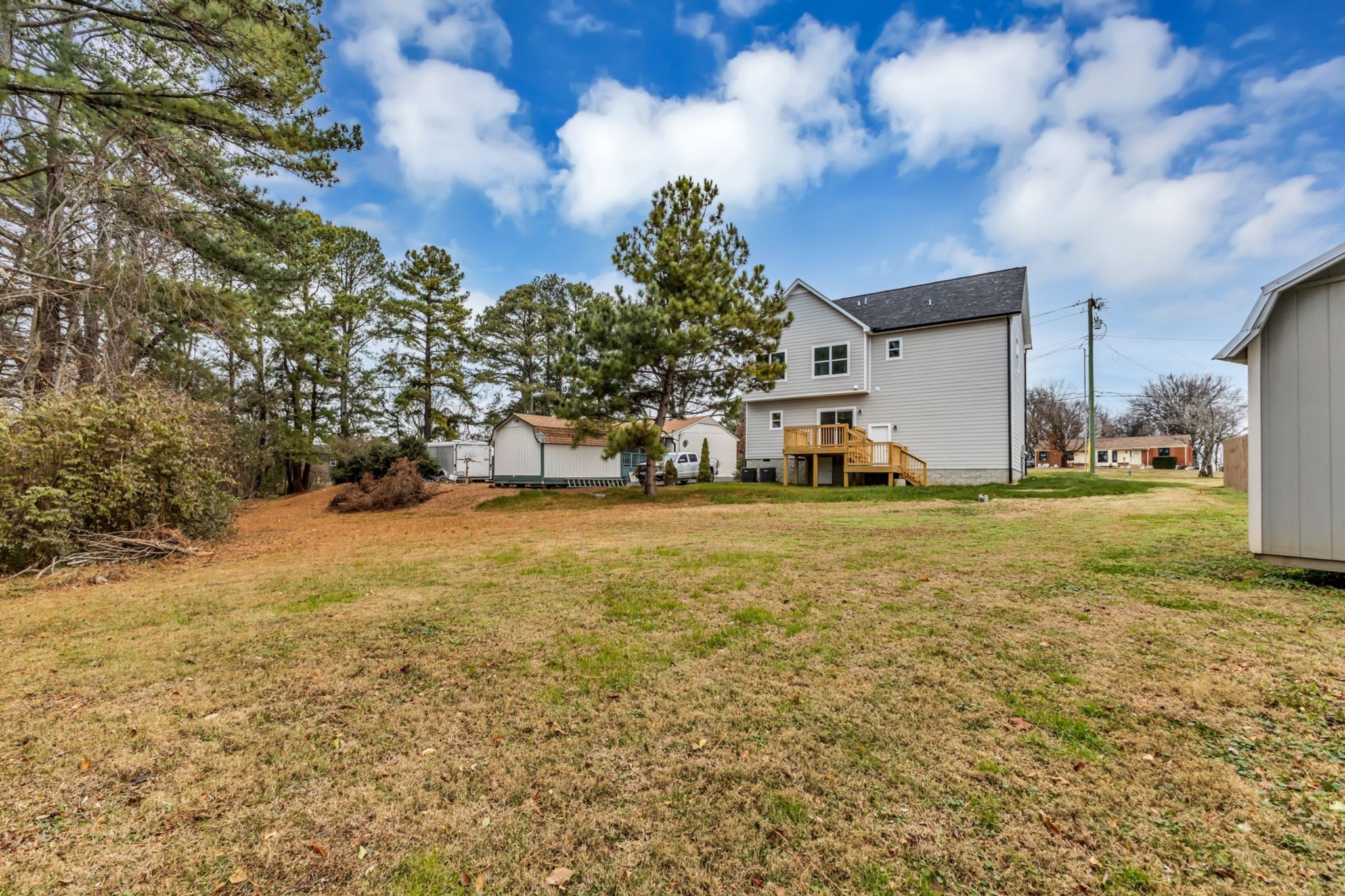 209 Luna Dr Property Photo 35
