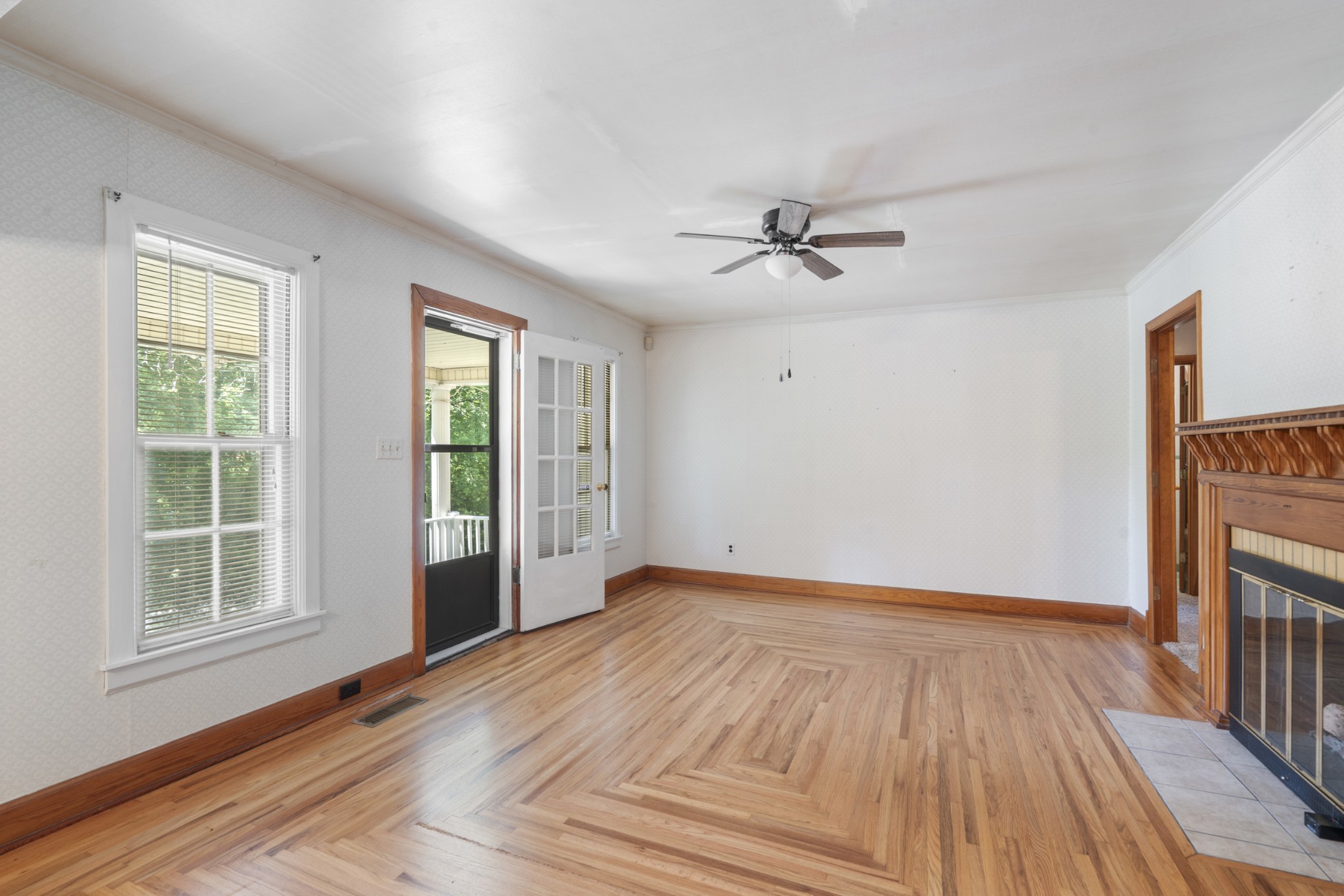 498 Highway 100 Property Photo 29
