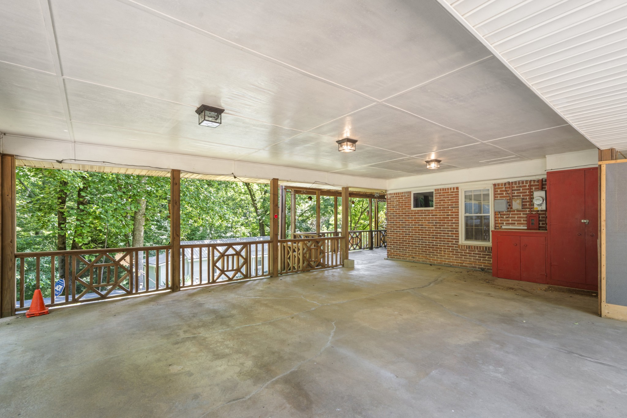 498 Highway 100 Property Photo 40