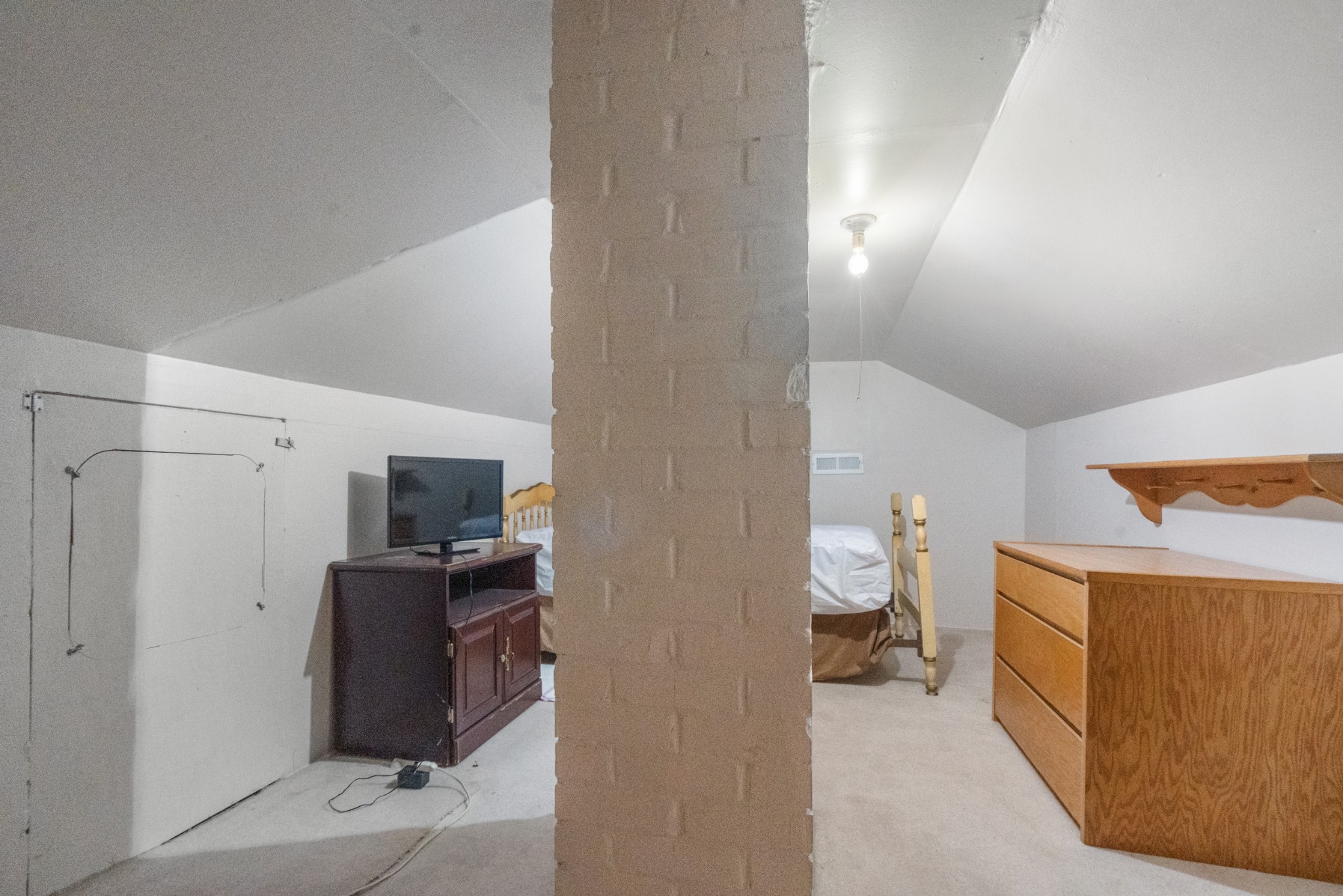 498 Highway 100 Property Photo 49