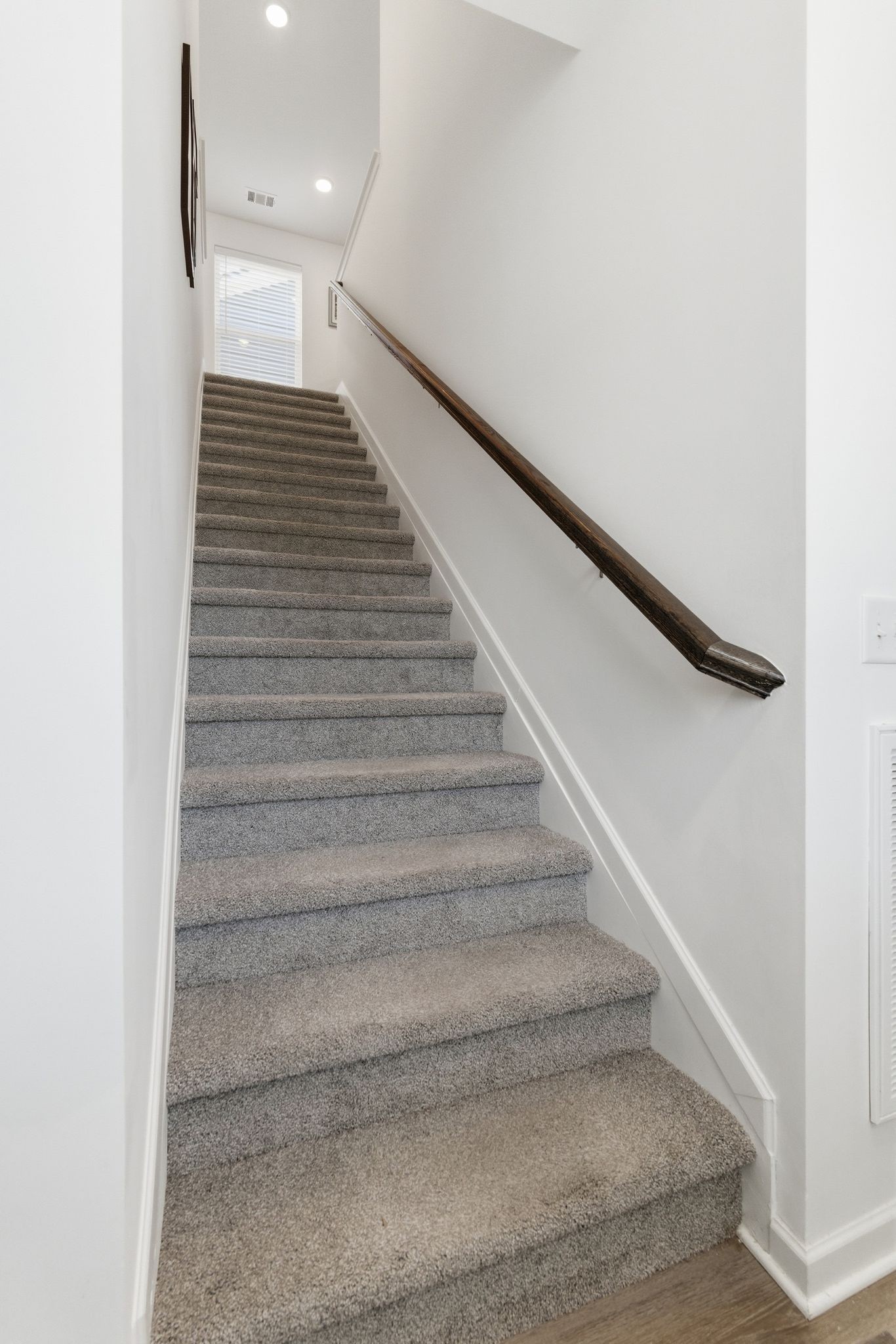 106 Timber Crest Trl Property Photo 12