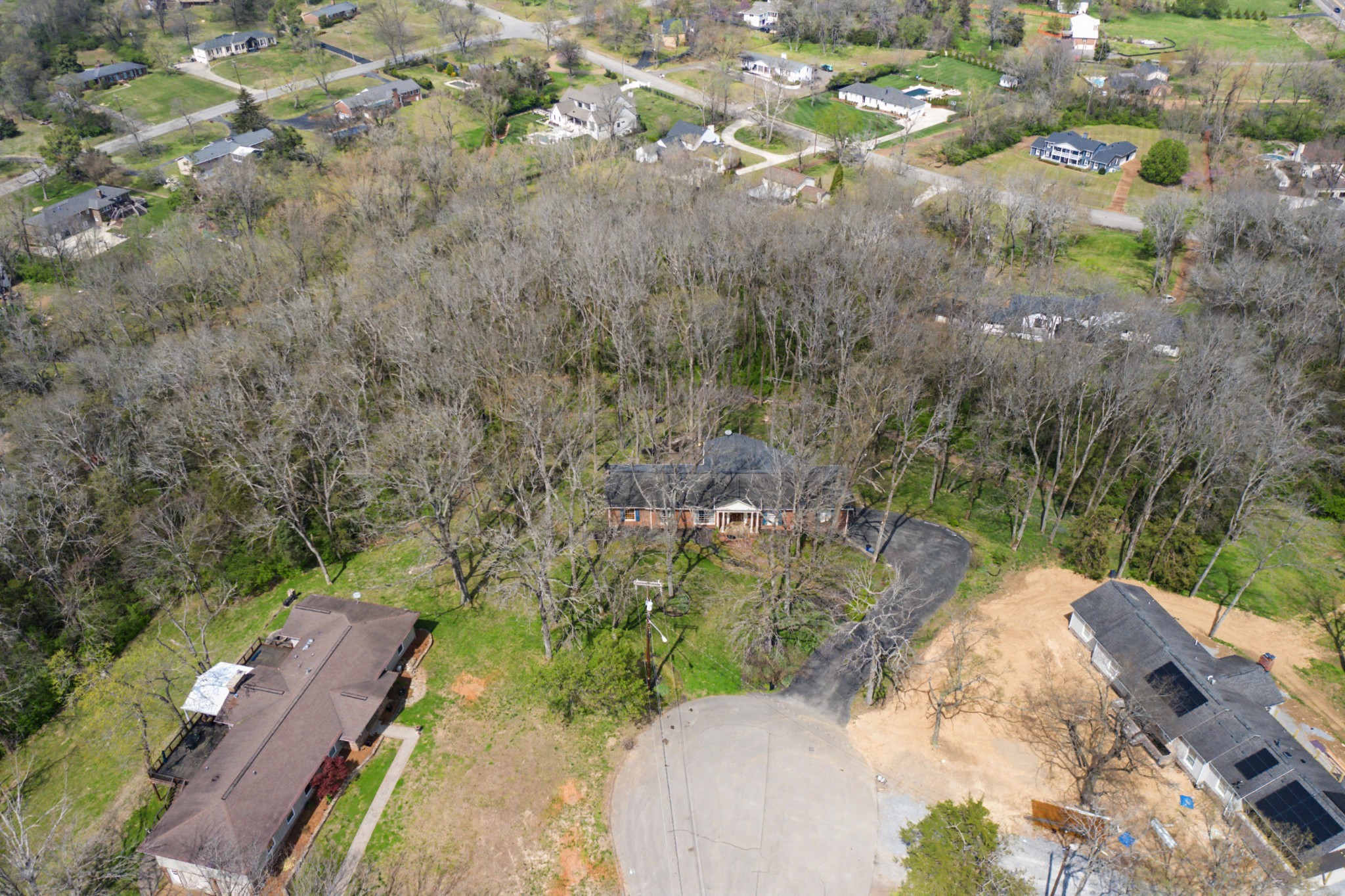 877 Hillhaven Ct Property Photo 6