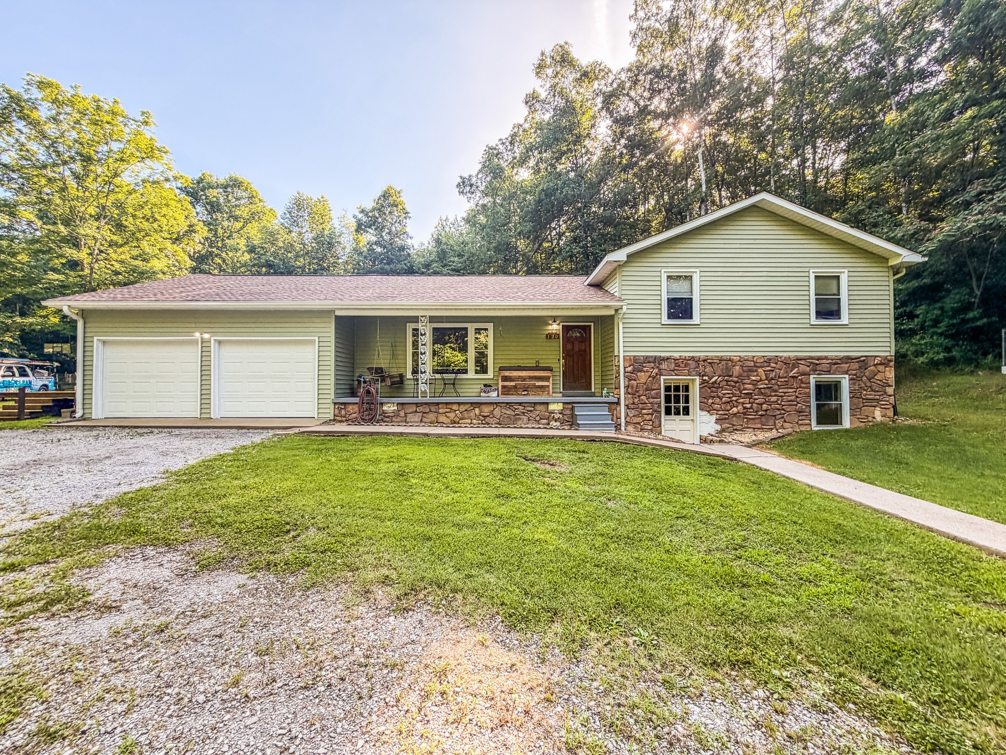 120 Ulcer Hollow Rd Property Photo 1