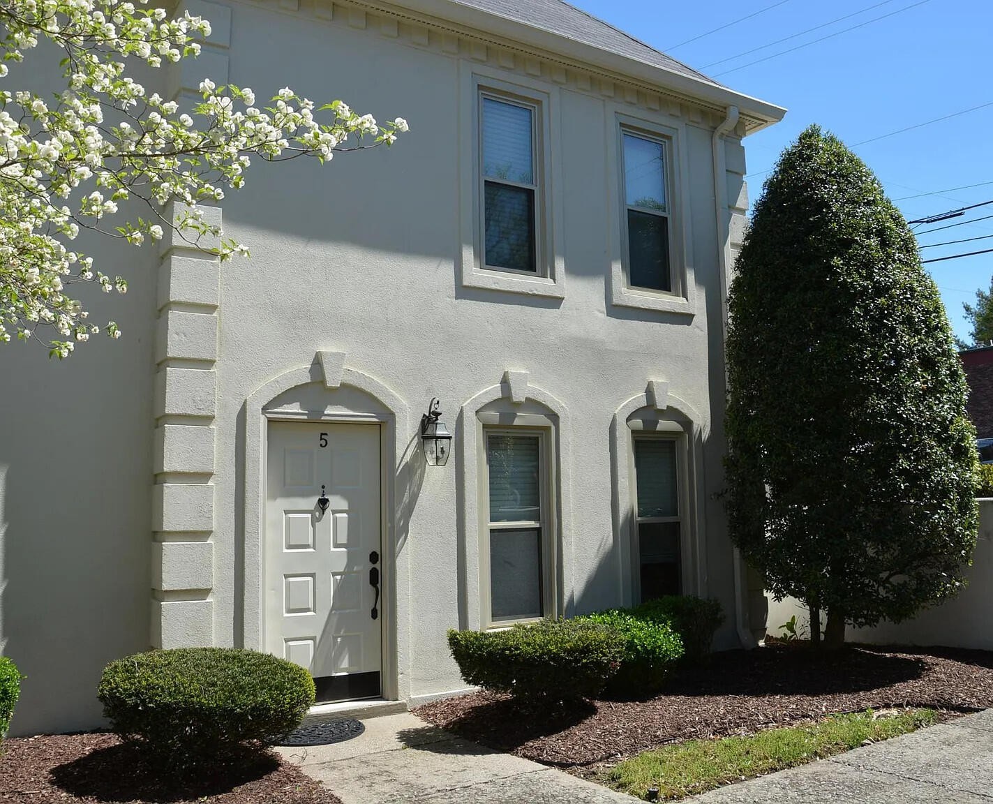 2115 Acklen AVE