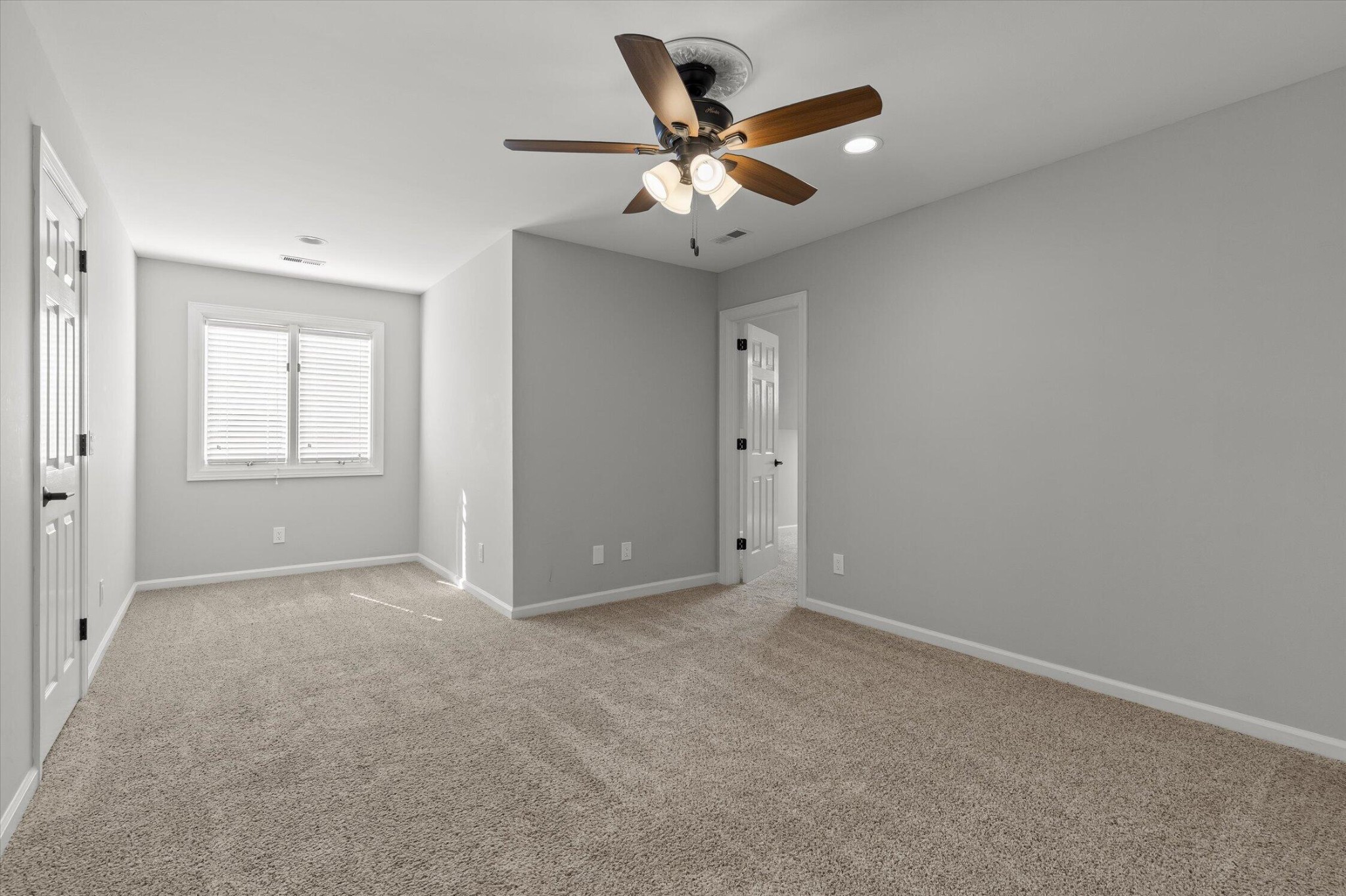 7729 Diamondhead Drive Property Photo 41