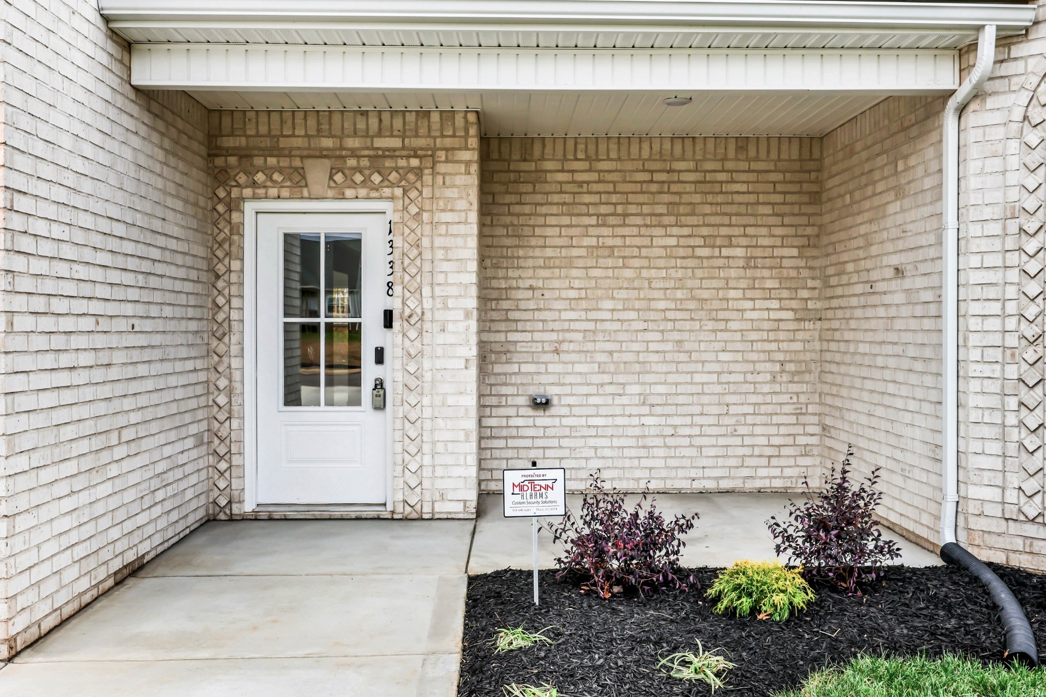 1338 English Oak Dr Property Photo 6