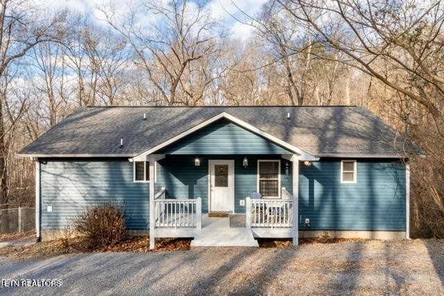 2067 Highpoint Lane Property Photo 4