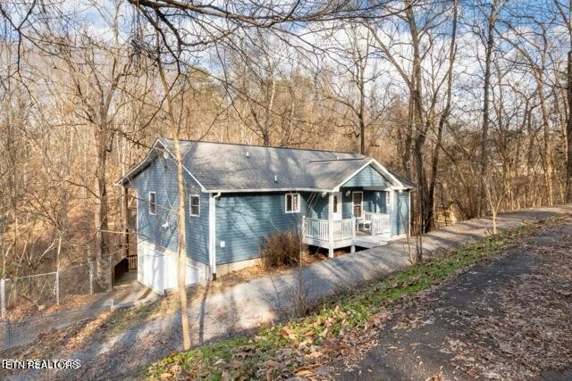 2067 Highpoint Lane Property Photo 8