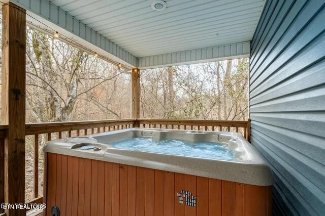 2067 Highpoint Lane Property Photo 31