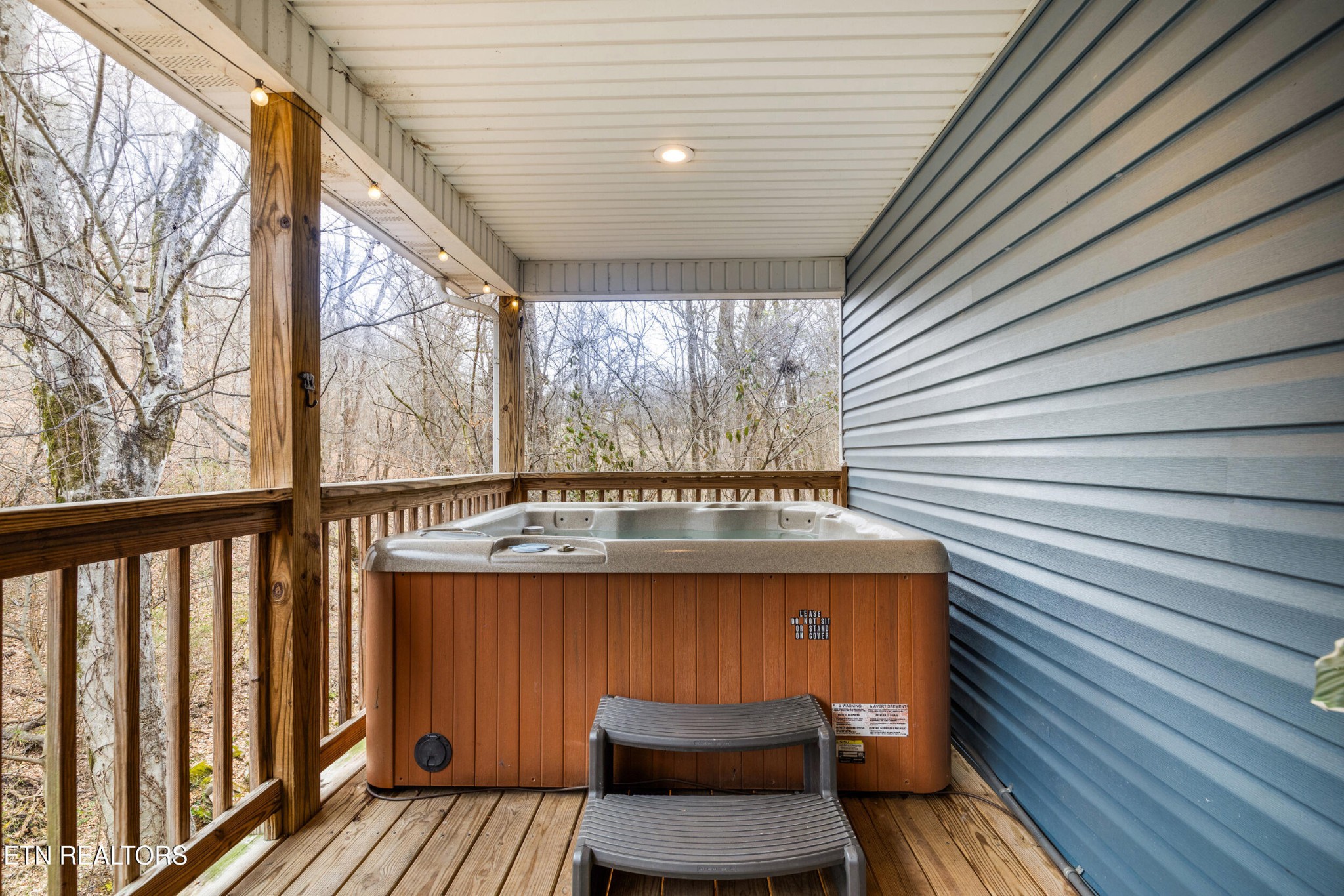 2067 Highpoint Lane Property Photo 32