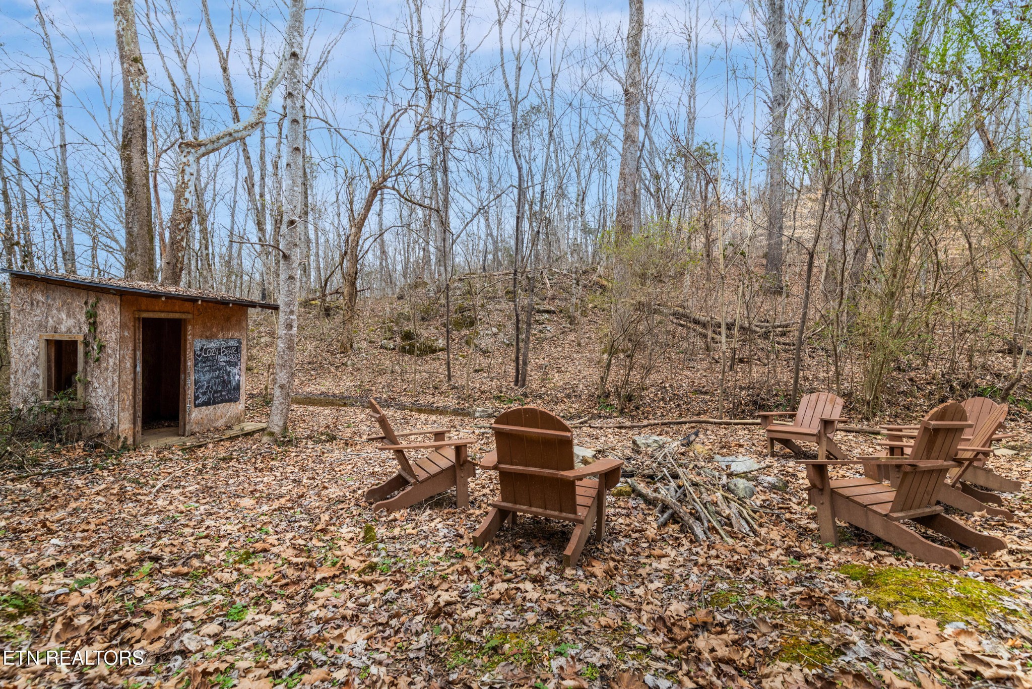 2067 Highpoint Lane Property Photo 47