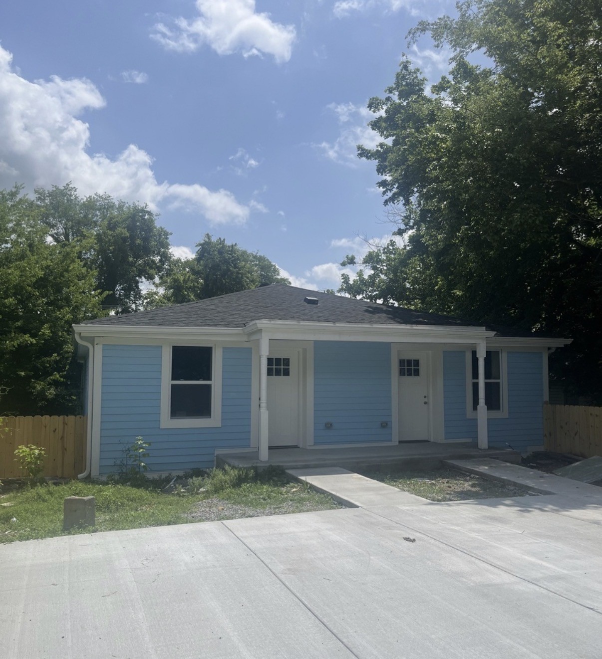 609 Central Ave