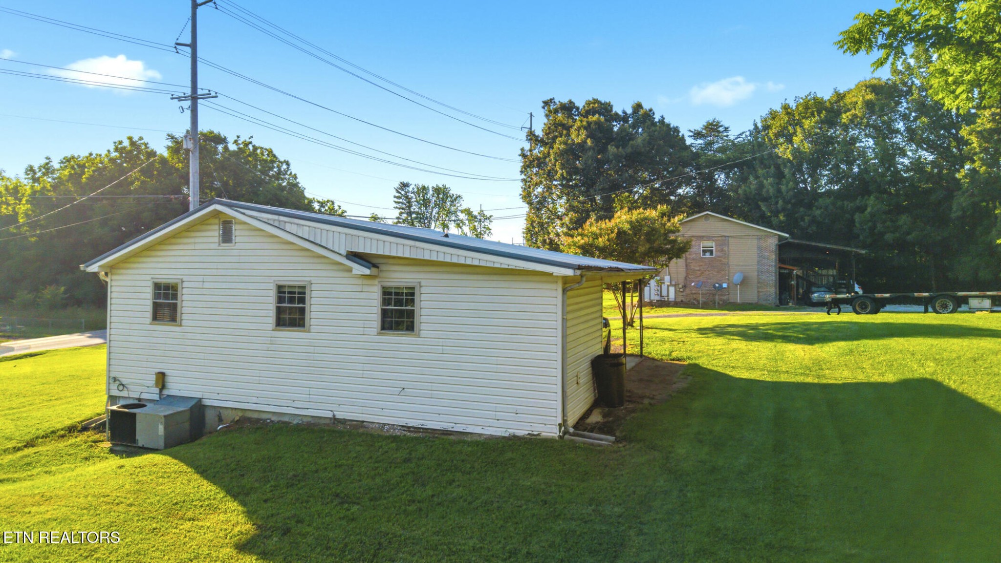 814 Midway Rd Property Photo 49
