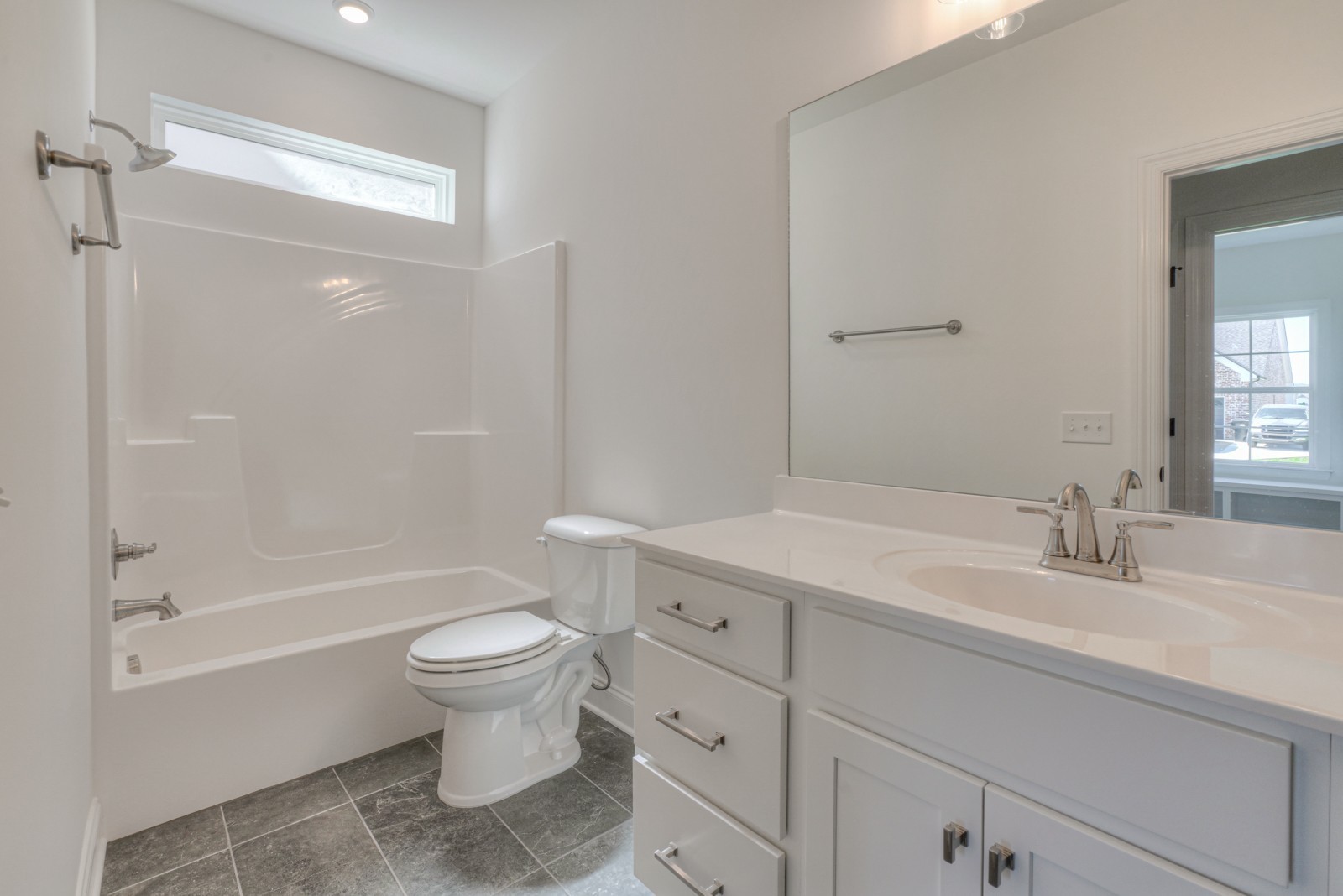 5525 Sinclair St Property Photo 27