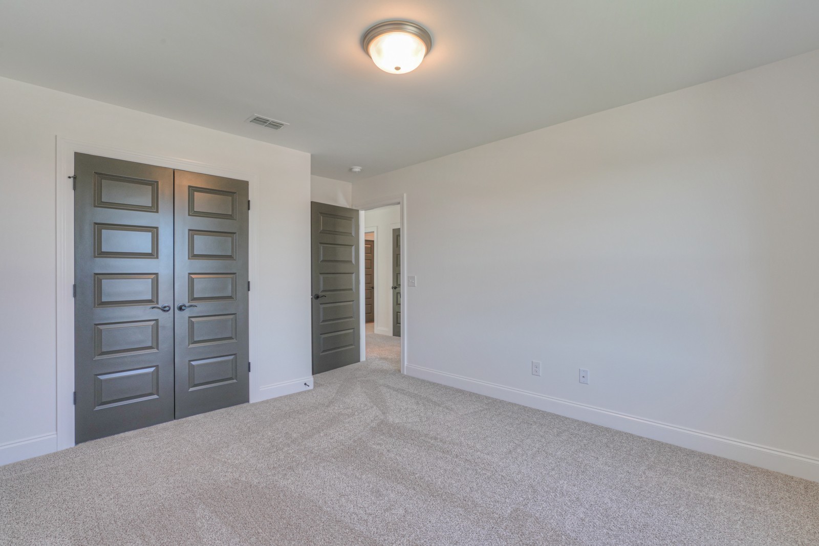 5525 Sinclair St Property Photo 31