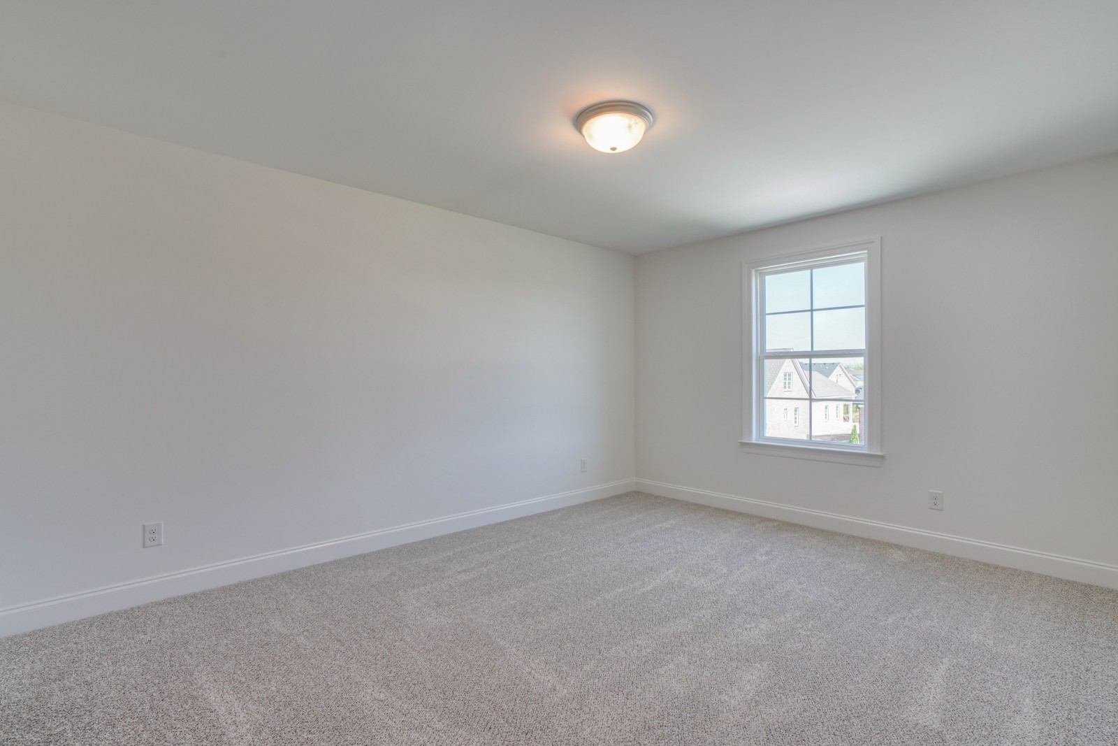 5525 Sinclair St Property Photo 32