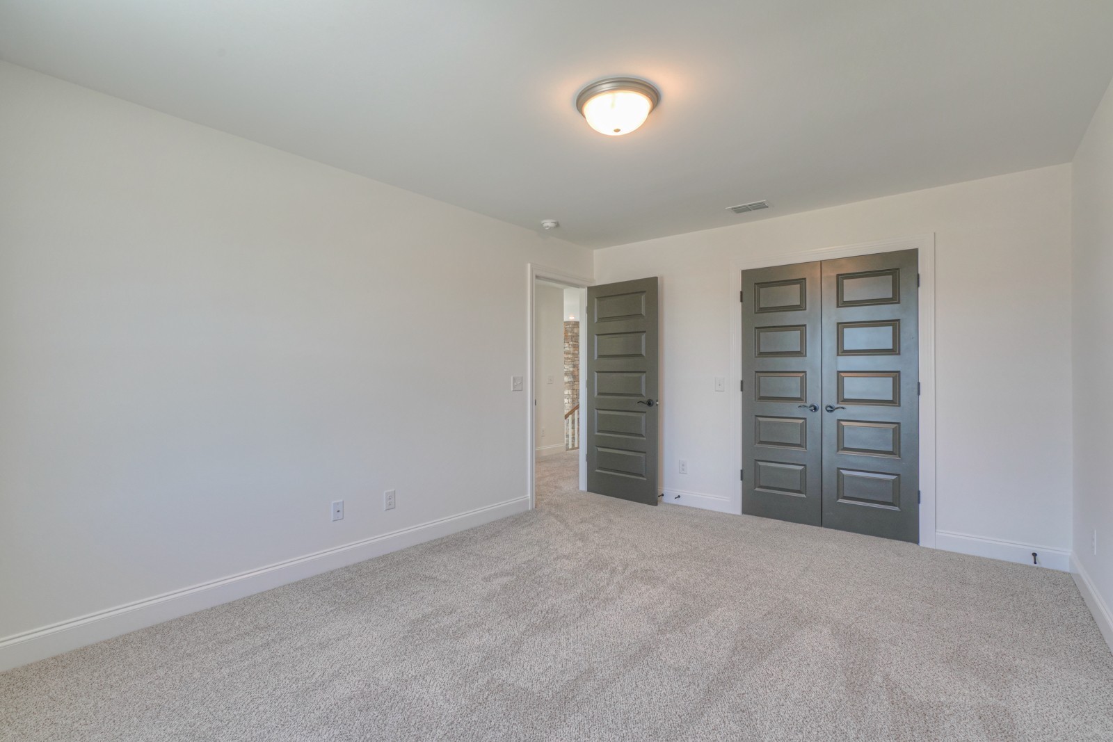 5525 Sinclair St Property Photo 33