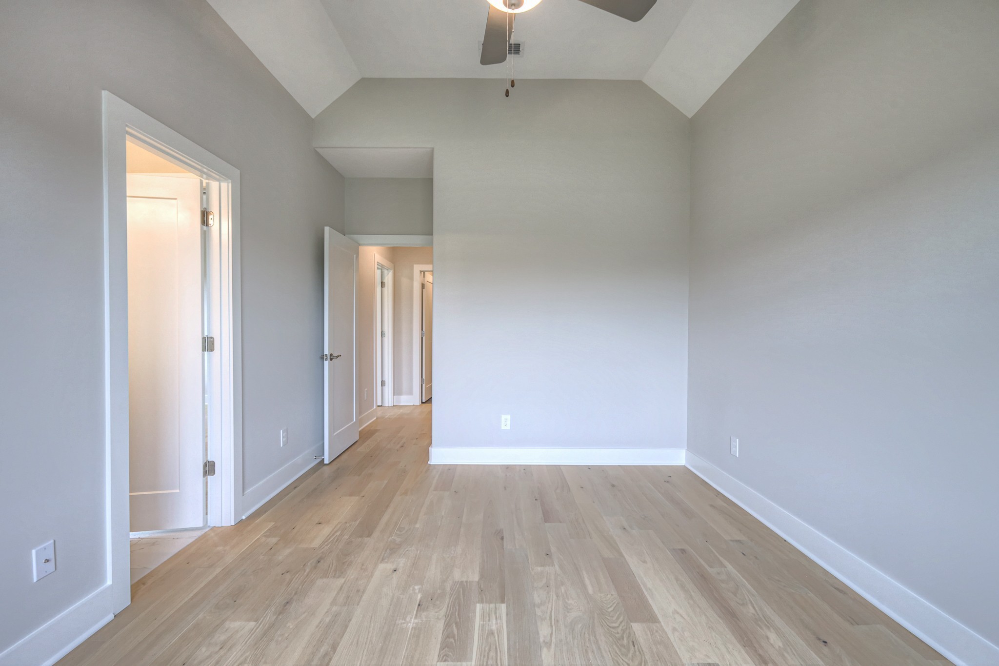 5536 Sinclair Ct Property Photo 23