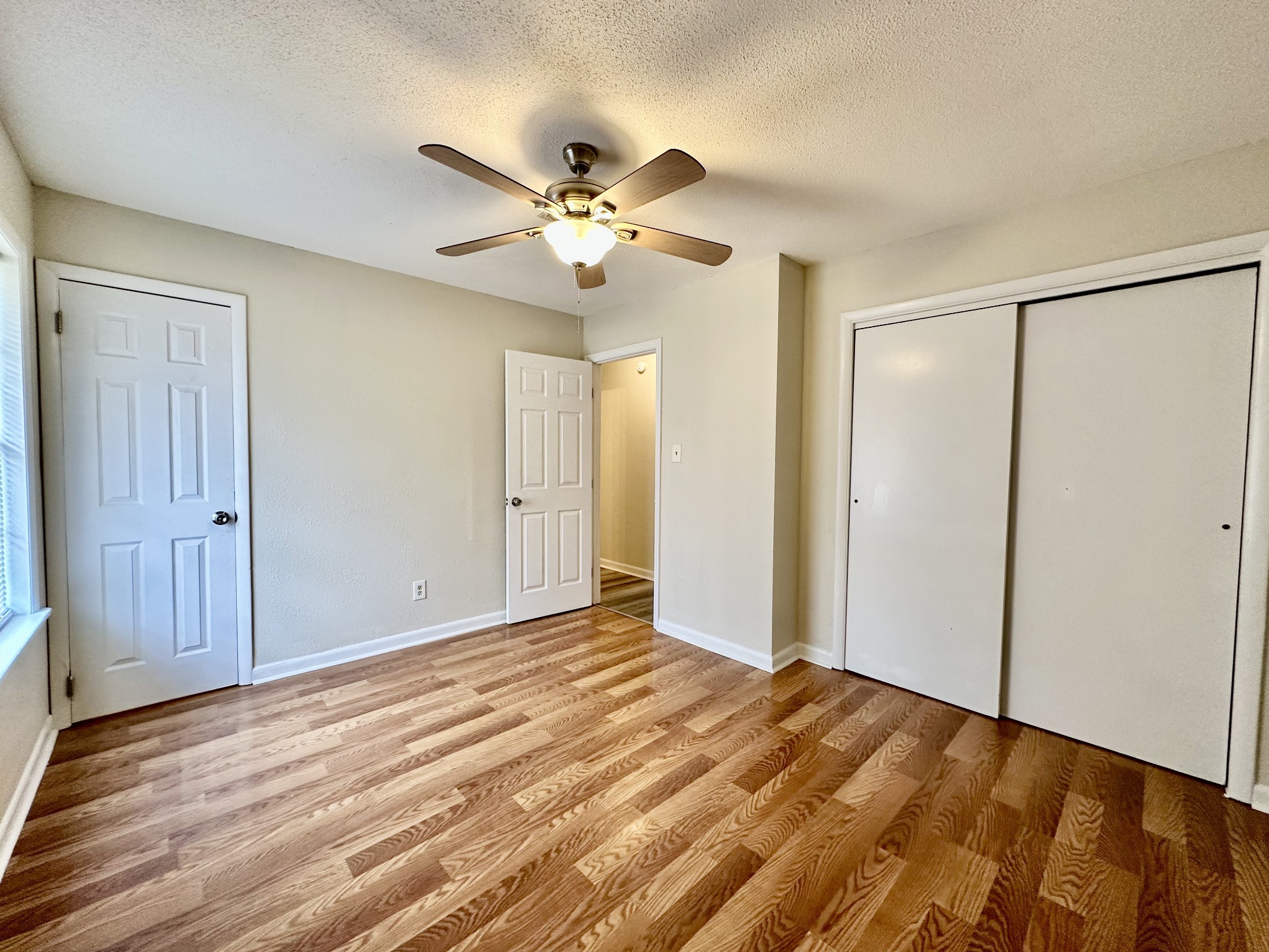 122 E St Property Photo 10