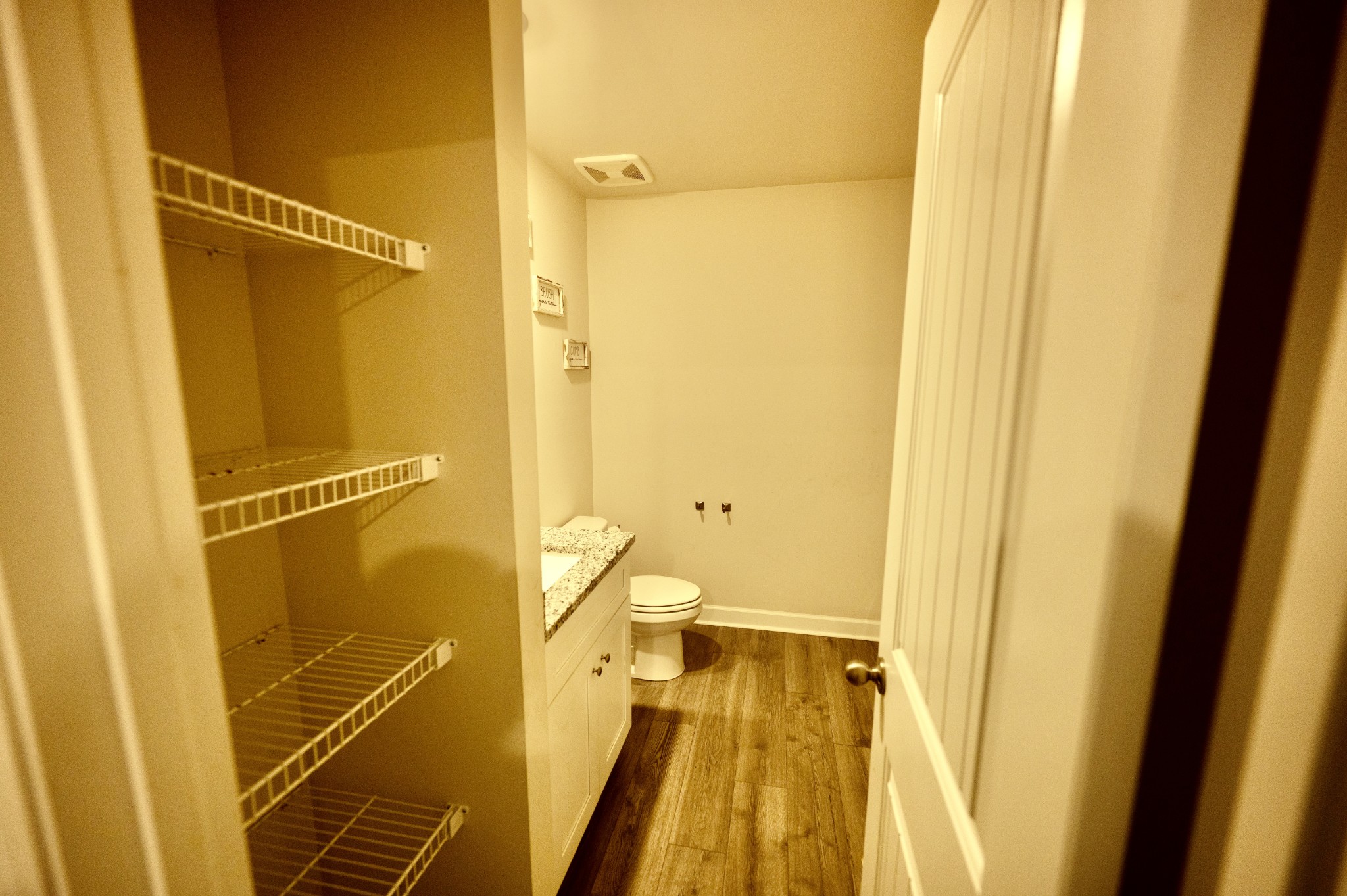 2322 Alberto Dr Property Photo 8