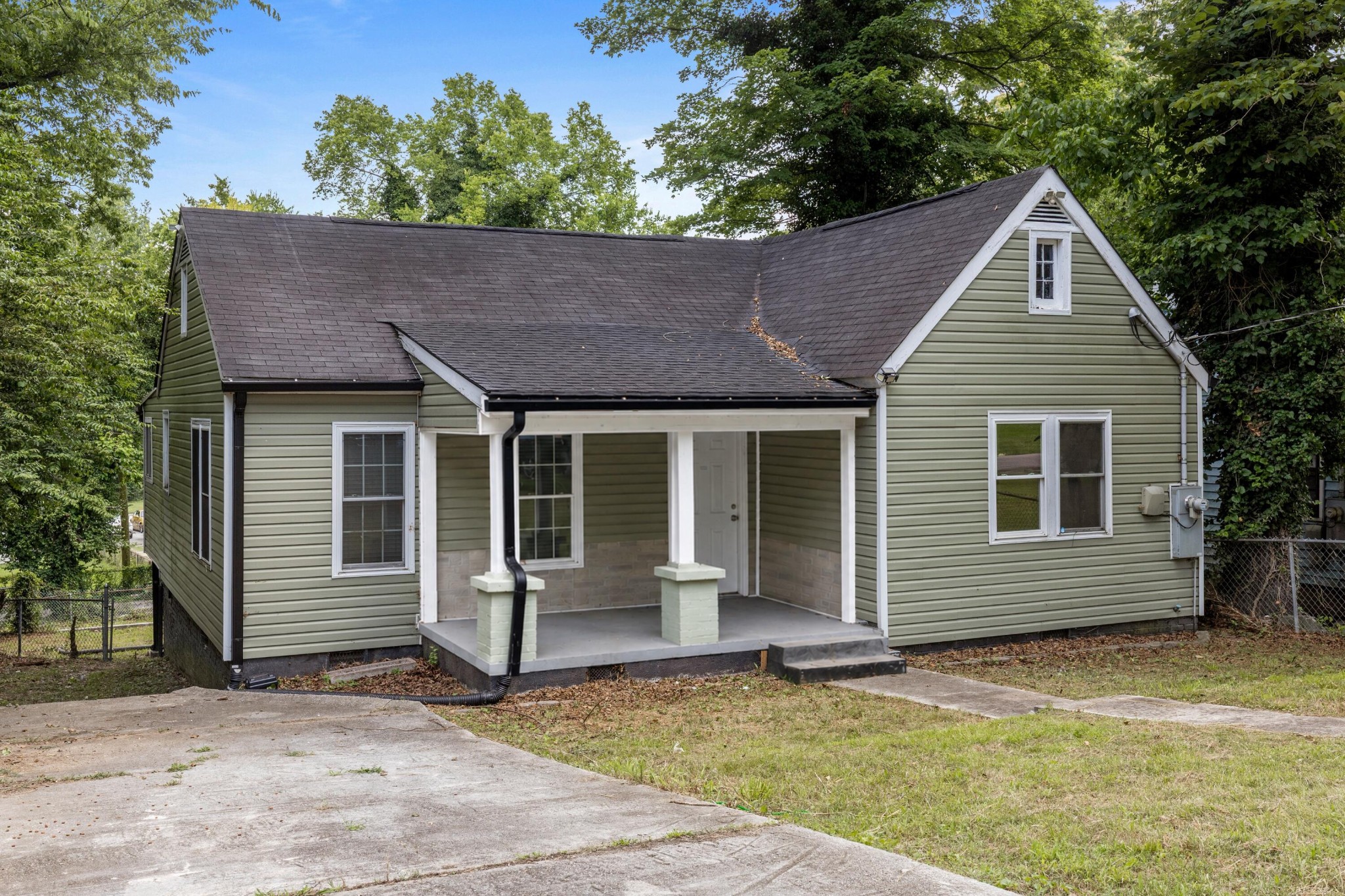 1704 Tunnel Boulevard Property Photo 1