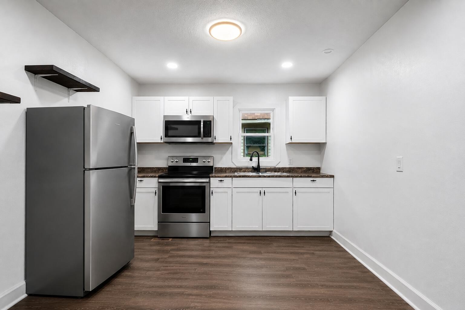 1704 Tunnel Boulevard Property Photo 8