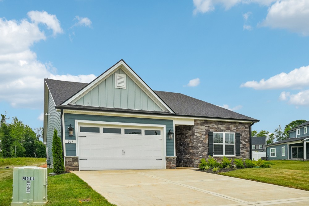 604 Silver Trace Property Photo 4